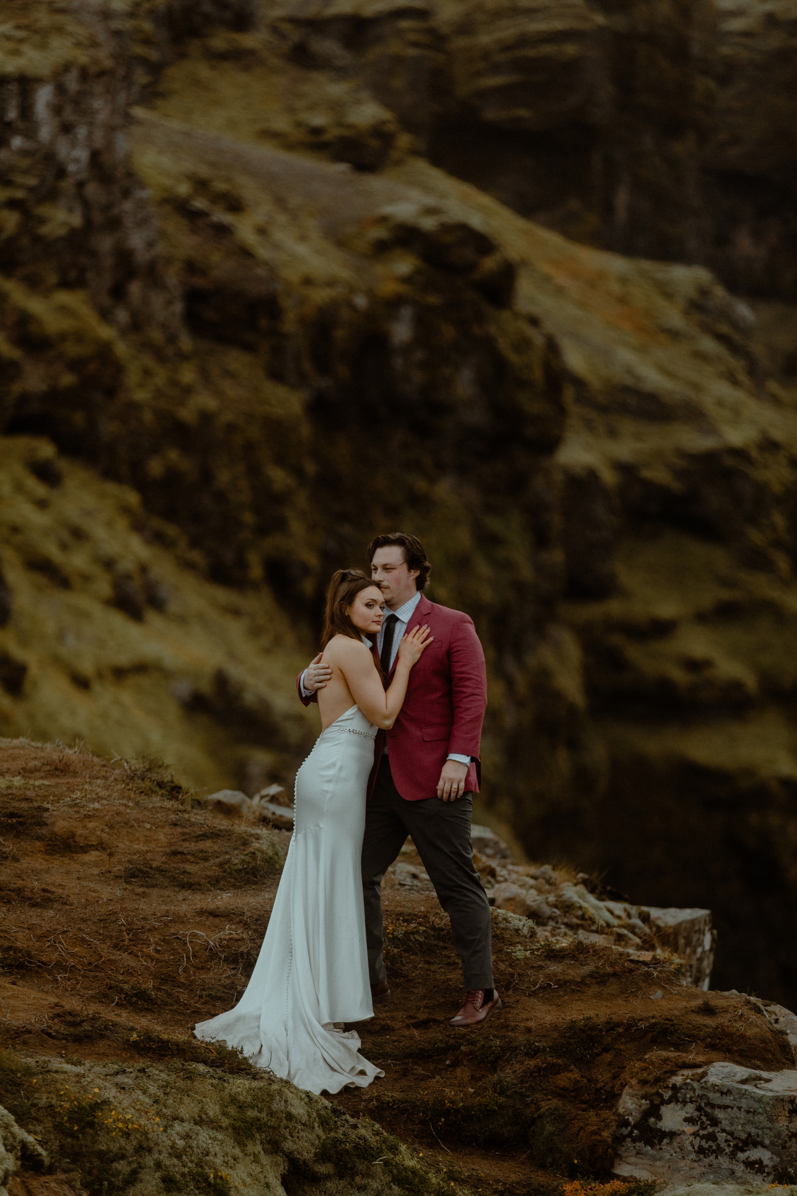 Secret hiking Elopement in Iceland. Iceland elopement photographer & videographer