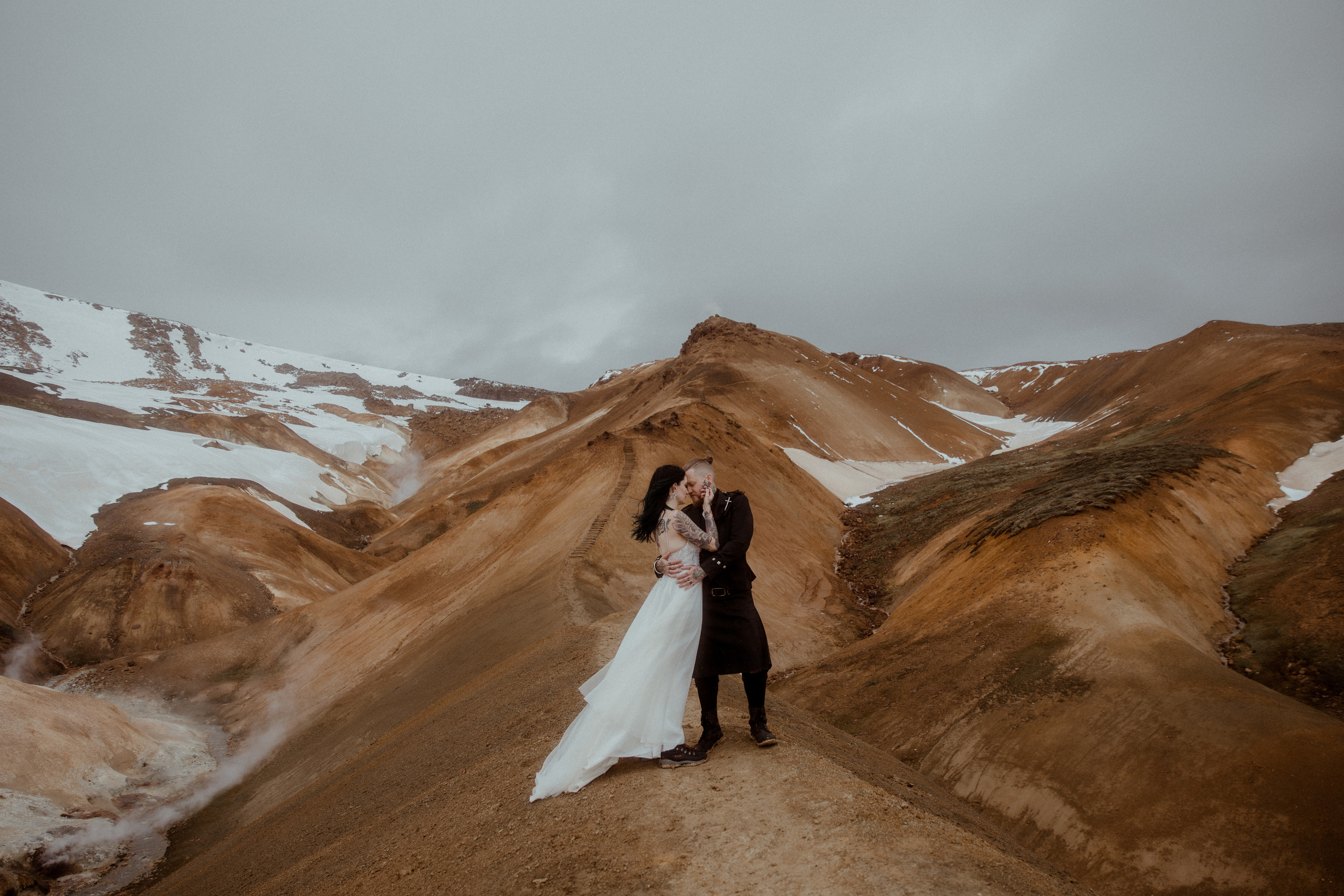 Wedding in Iceland’s Highlands. Iceland elopement photographer & videographer