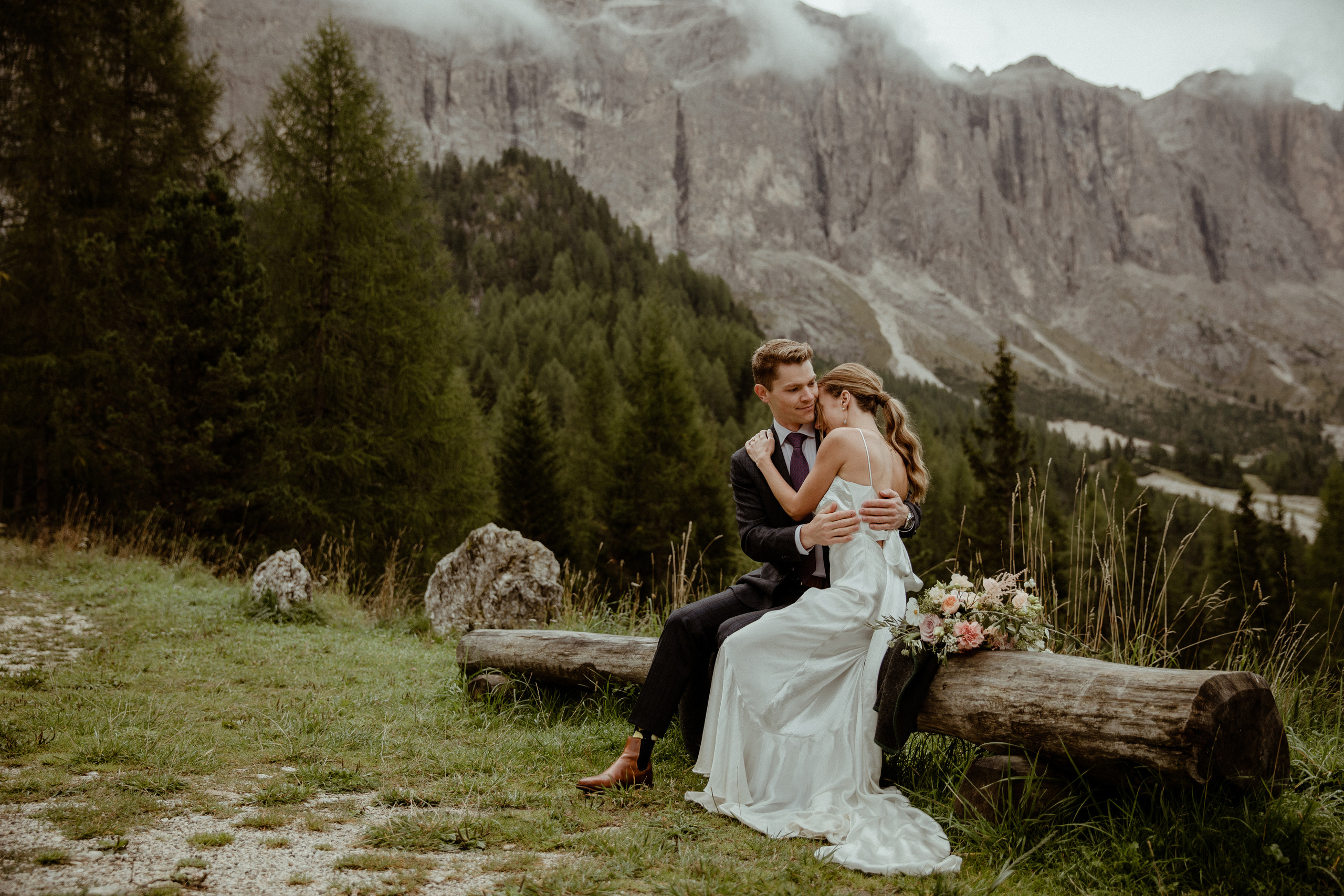 Intimate Wedding in the Dolomites. Iceland elopement photographer & videographer