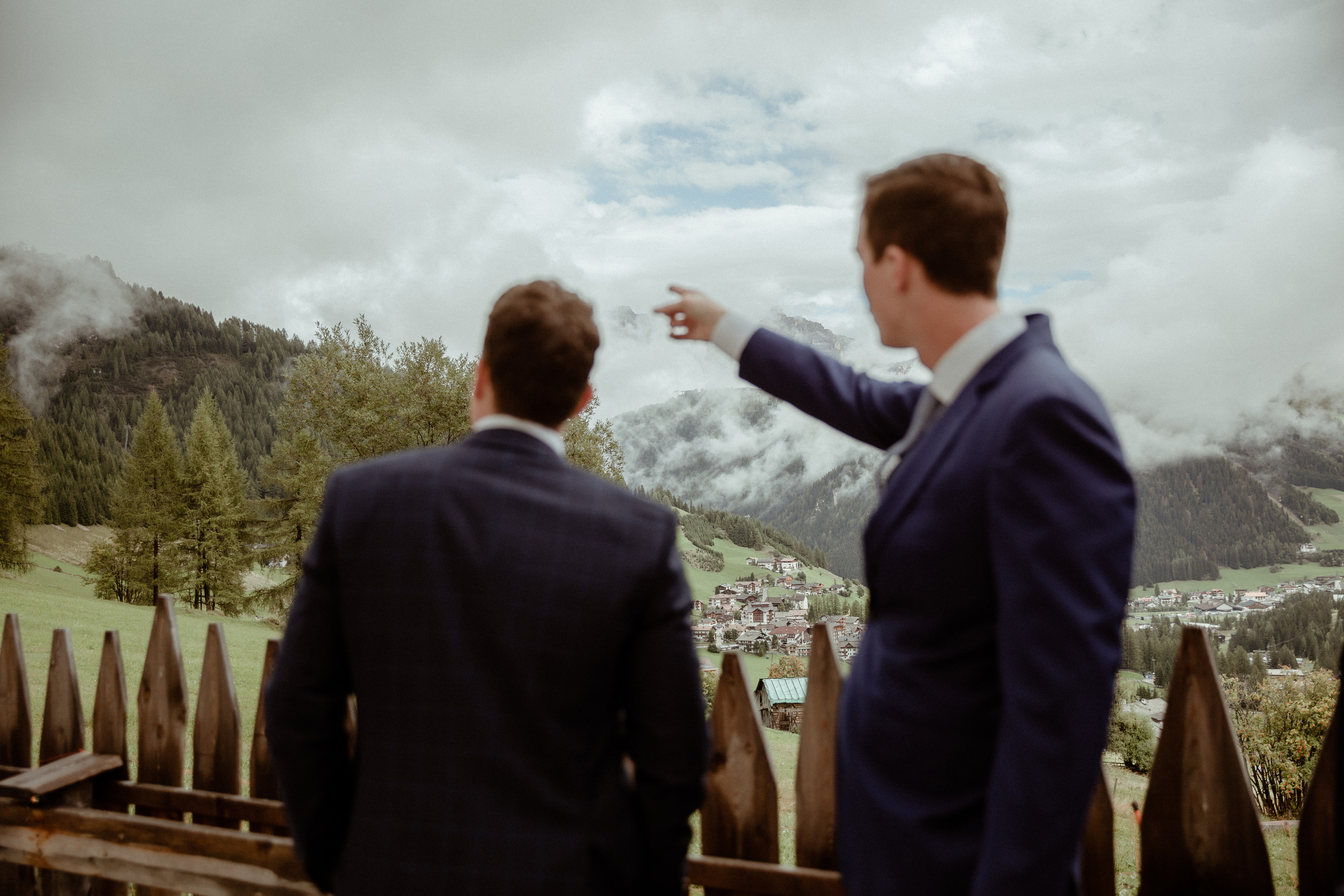 Intimate Wedding in the Dolomites. Iceland elopement photographer & videographer