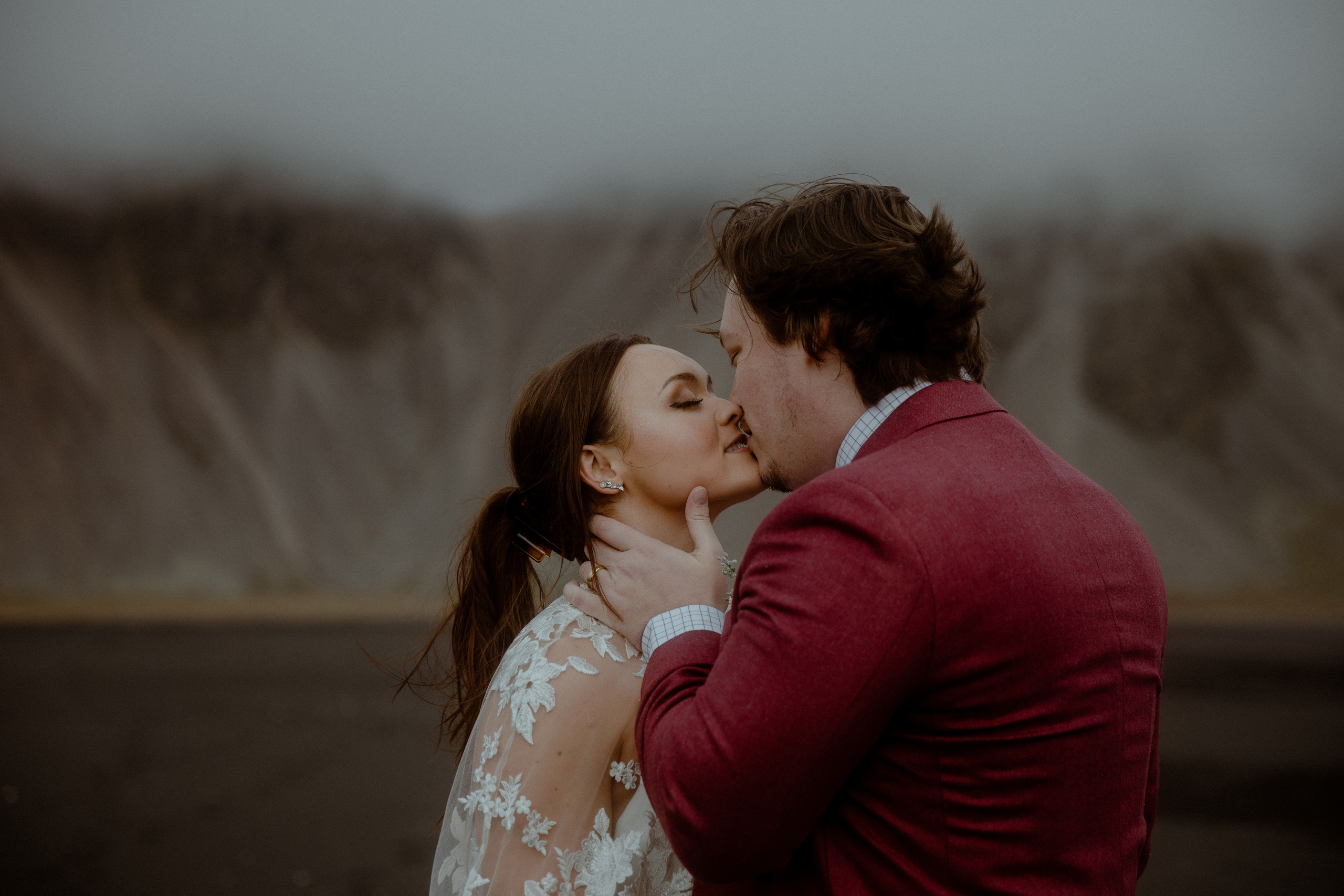 Secret hiking Elopement in Iceland. Iceland elopement photographer & videographer