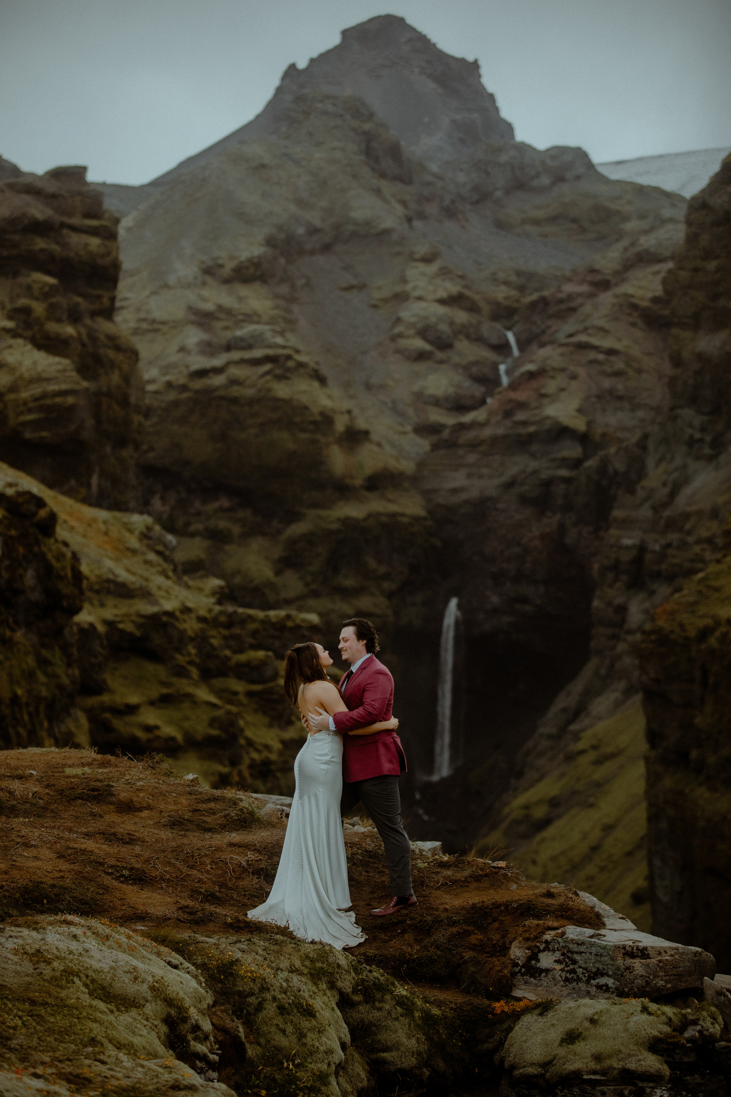 Secret hiking Elopement in Iceland. Iceland elopement photographer & videographer