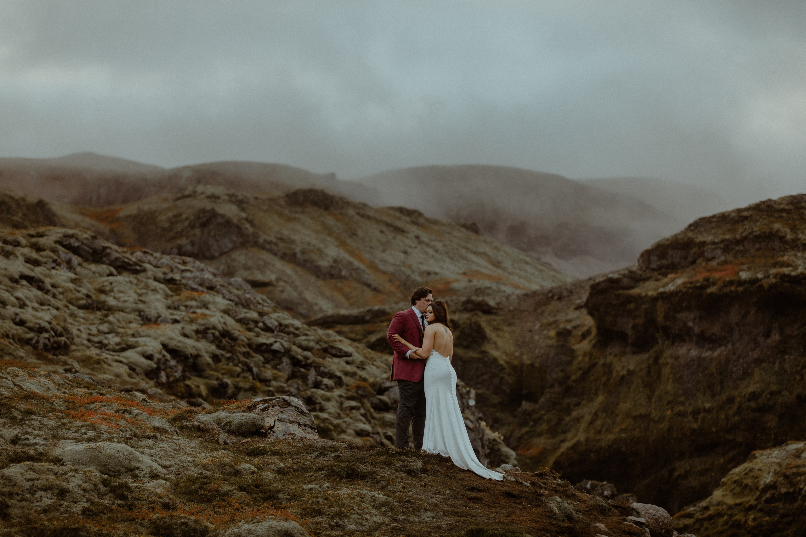 Secret hiking Elopement in Iceland. Iceland elopement photographer & videographer