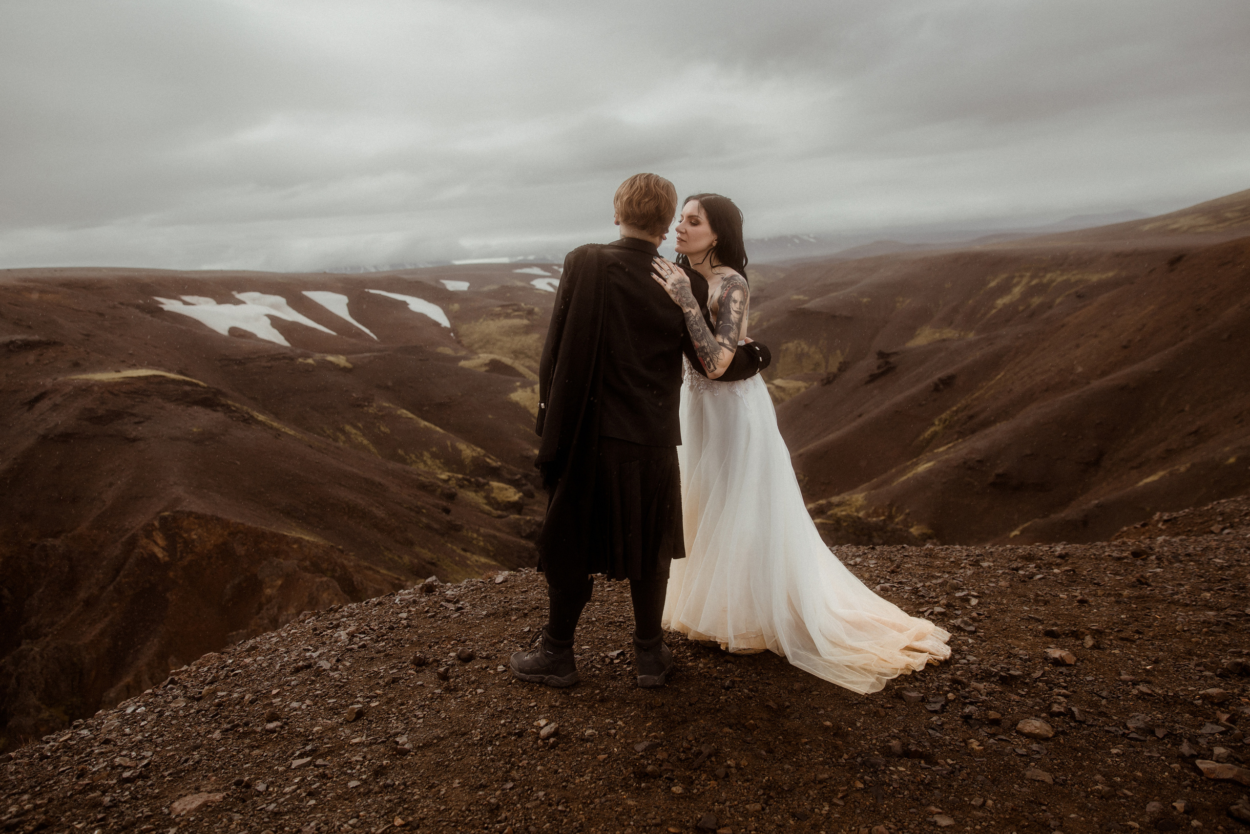 Wedding in Iceland’s Highlands. Iceland elopement photographer & videographer