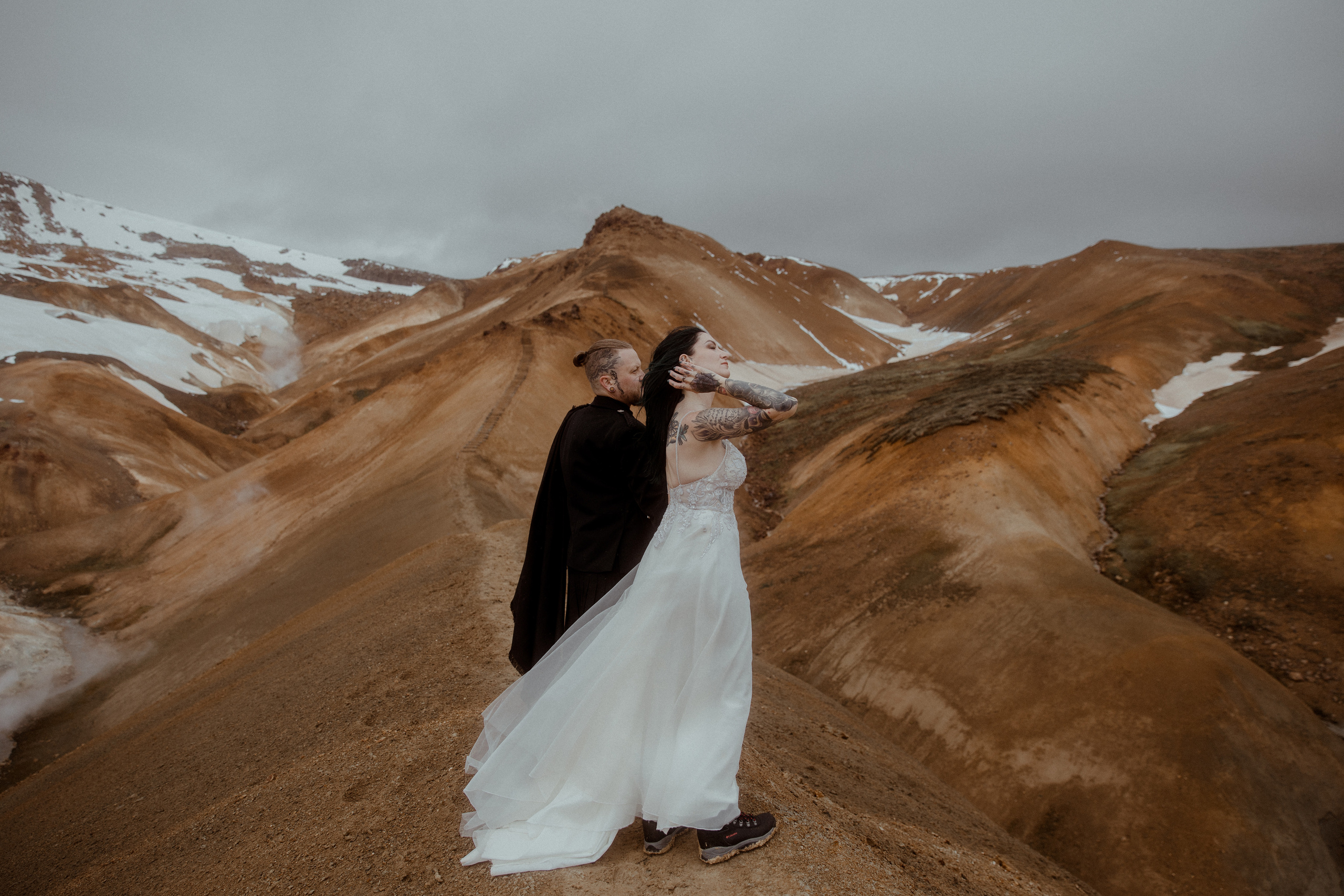 Wedding in Iceland’s Highlands. Iceland elopement photographer & videographer