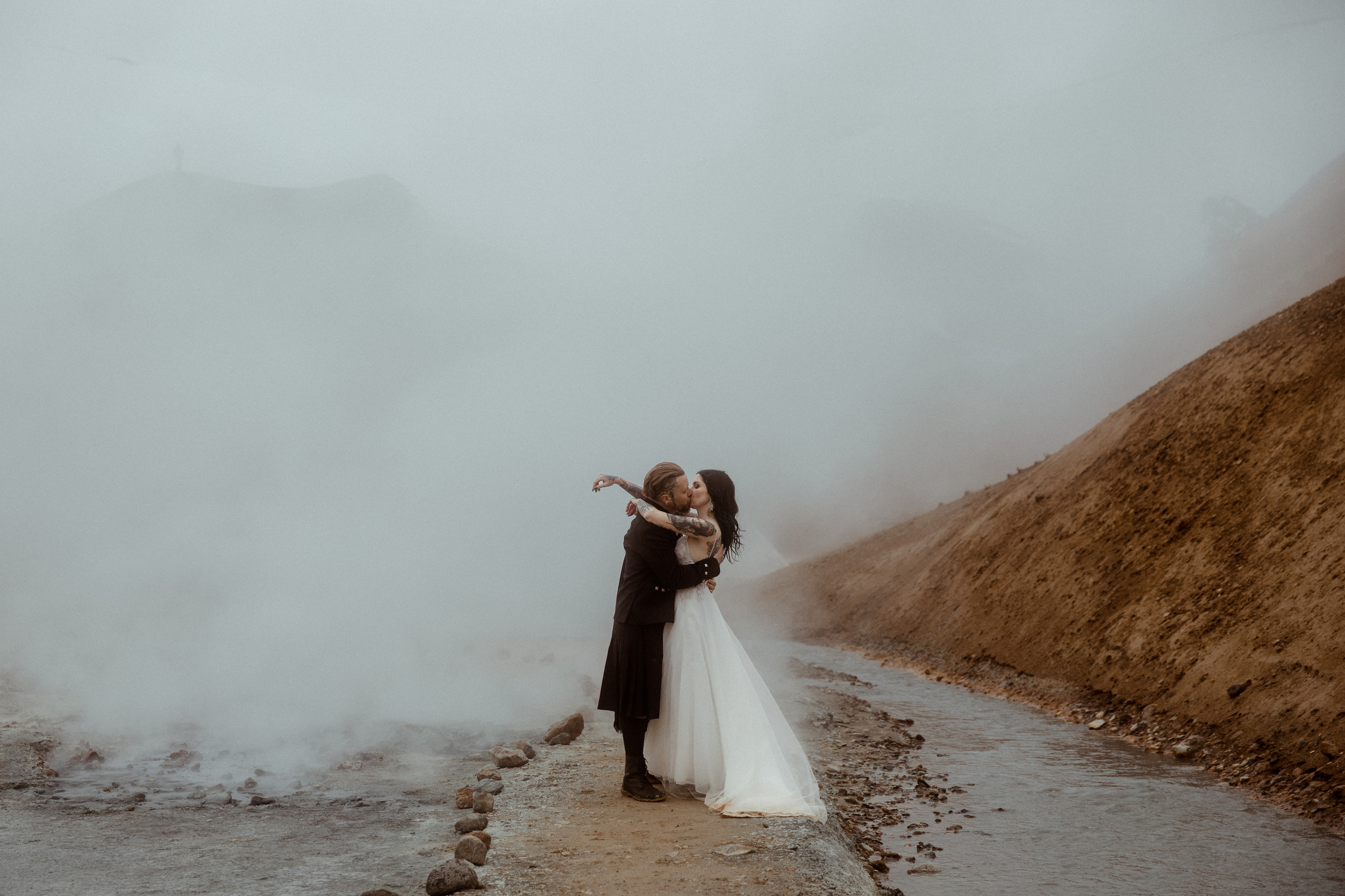 Wedding in Iceland’s Highlands. Iceland elopement photographer & videographer