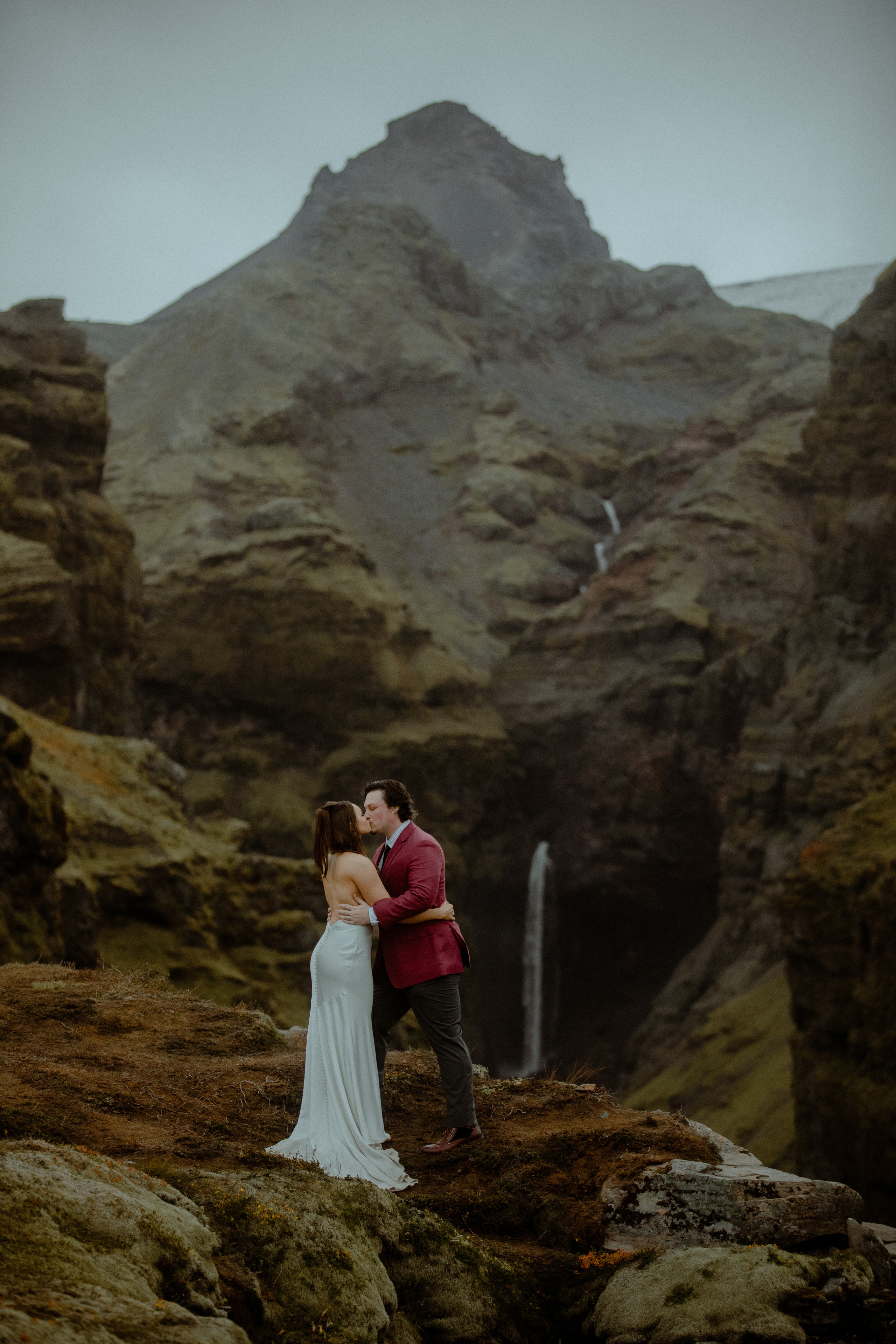 Secret hiking Elopement in Iceland. Iceland elopement photographer & videographer