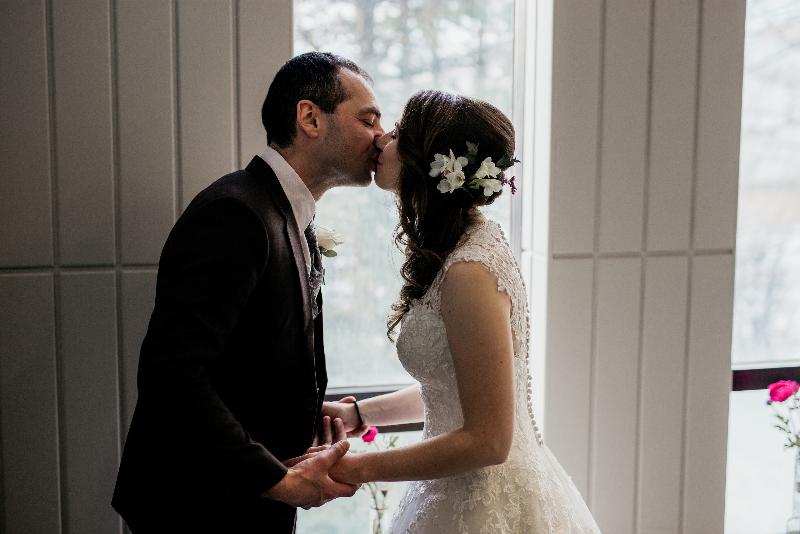 Winter Wedding in Iceland. Iceland elopement photographer & videographer