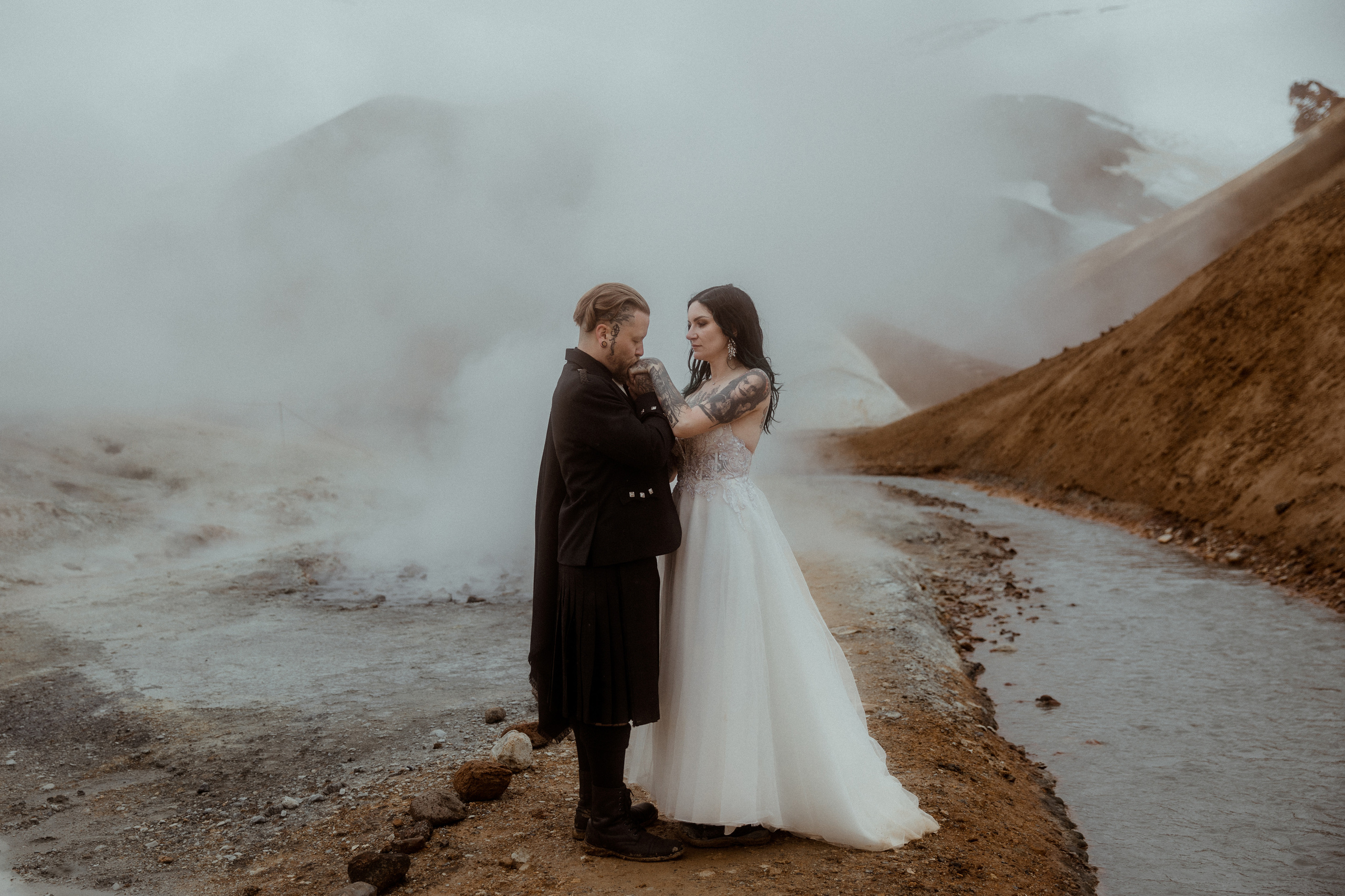 Wedding in Iceland’s Highlands. Iceland elopement photographer & videographer