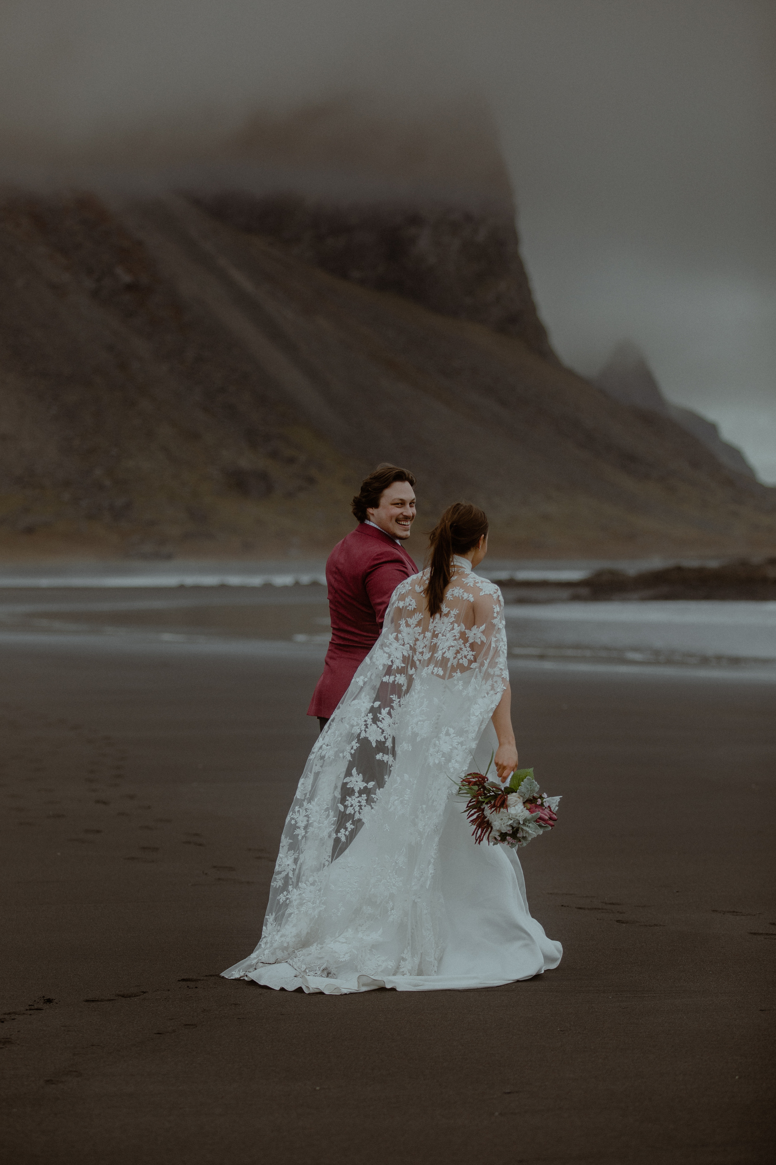 Secret hiking Elopement in Iceland. Iceland elopement photographer & videographer