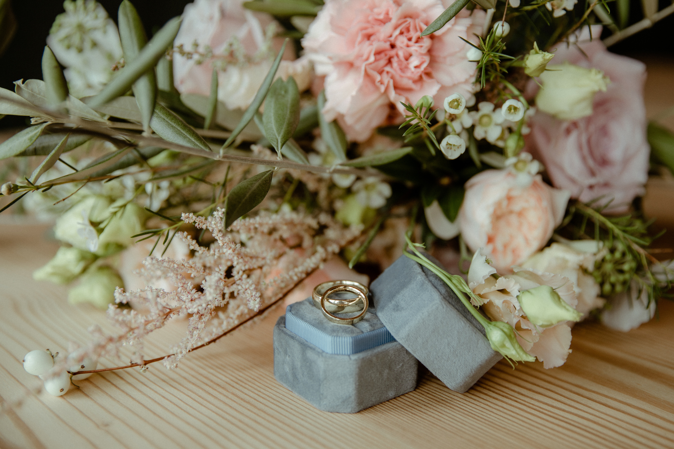 Intimate Wedding in the Dolomites. Iceland elopement photographer & videographer