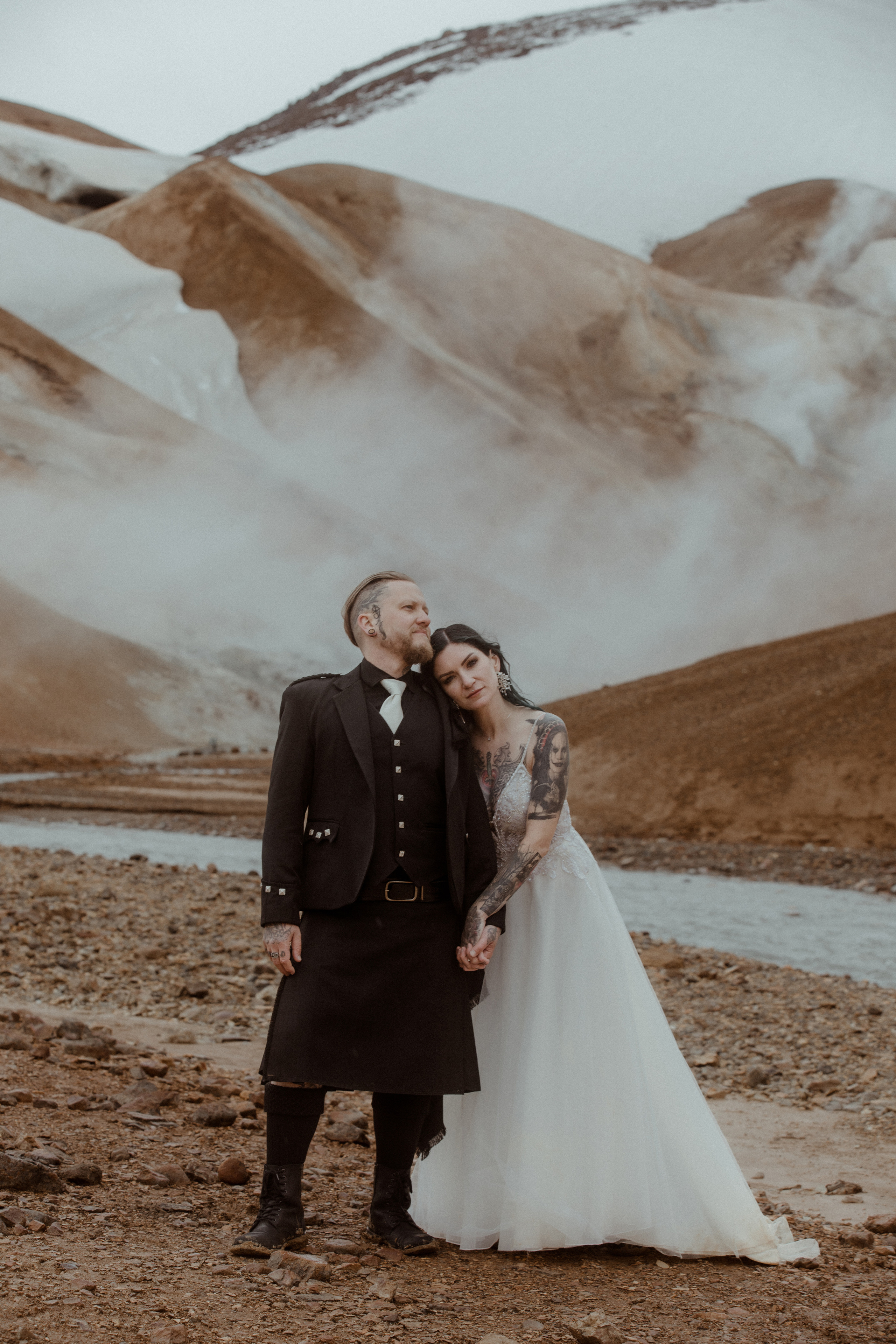 Wedding in Iceland’s Highlands. Iceland elopement photographer & videographer