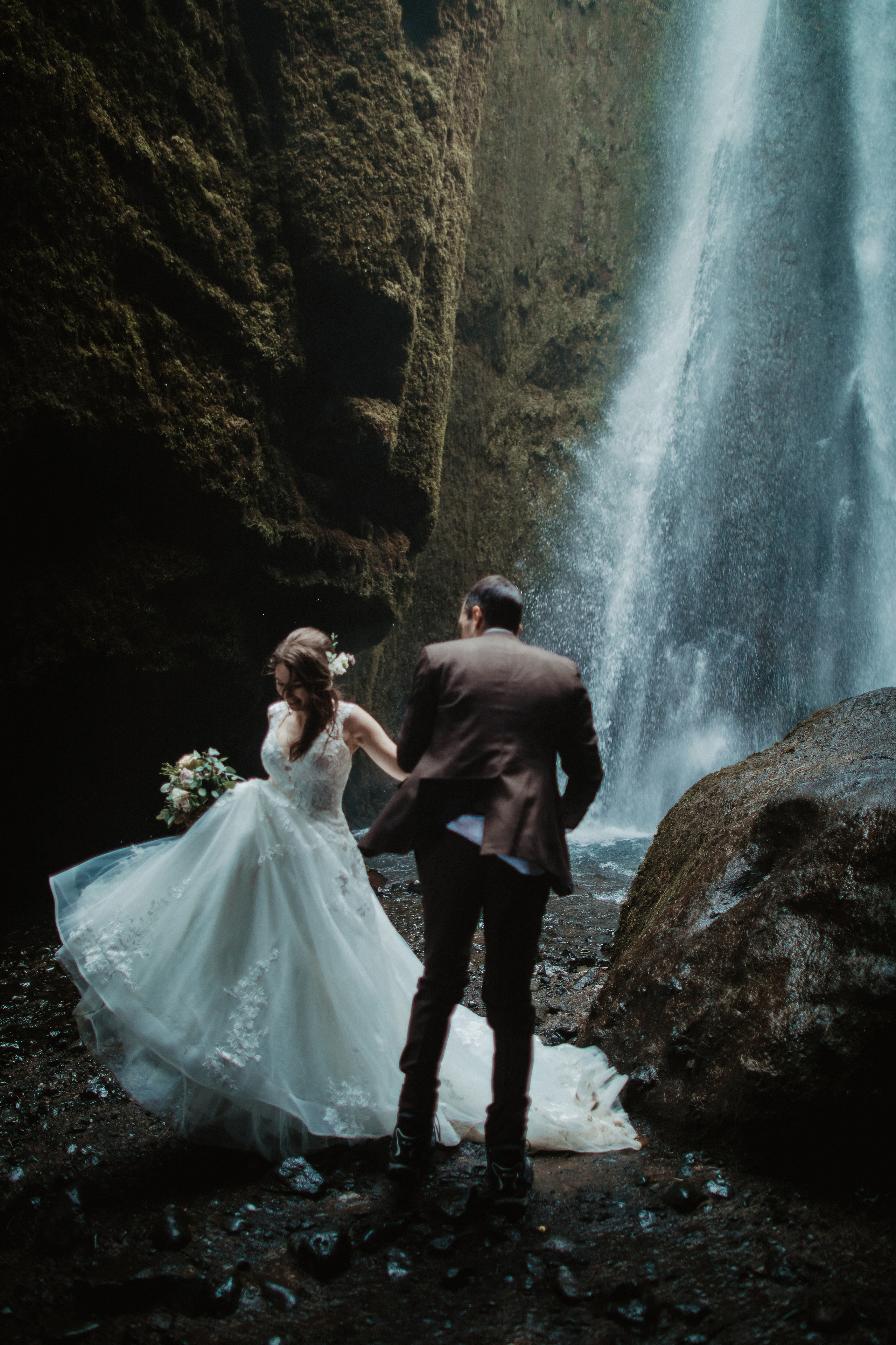 Winter Wedding in Iceland. Iceland elopement photographer & videographer