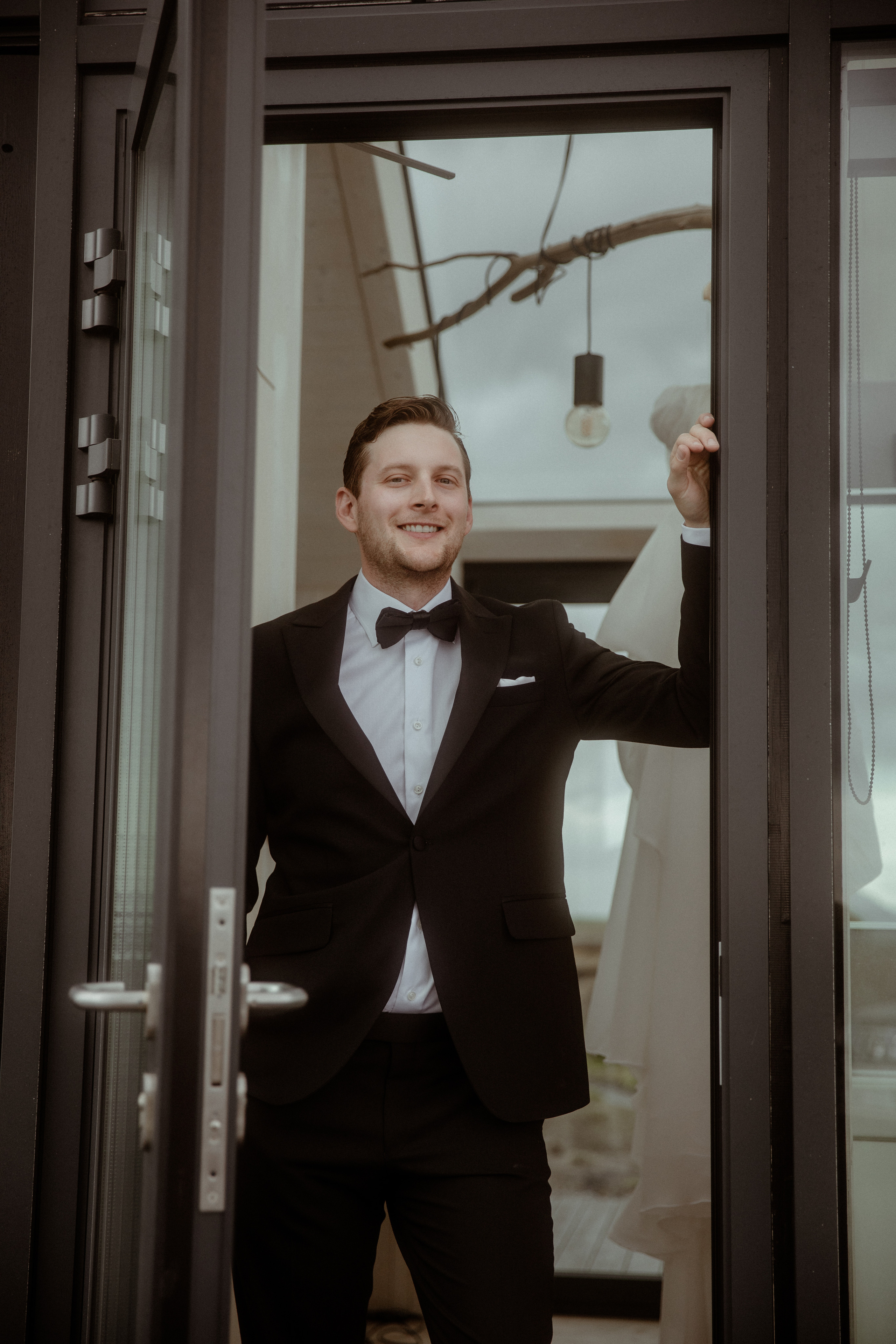 Charming South Iceland Elopement. Iceland elopement photographer & videographer