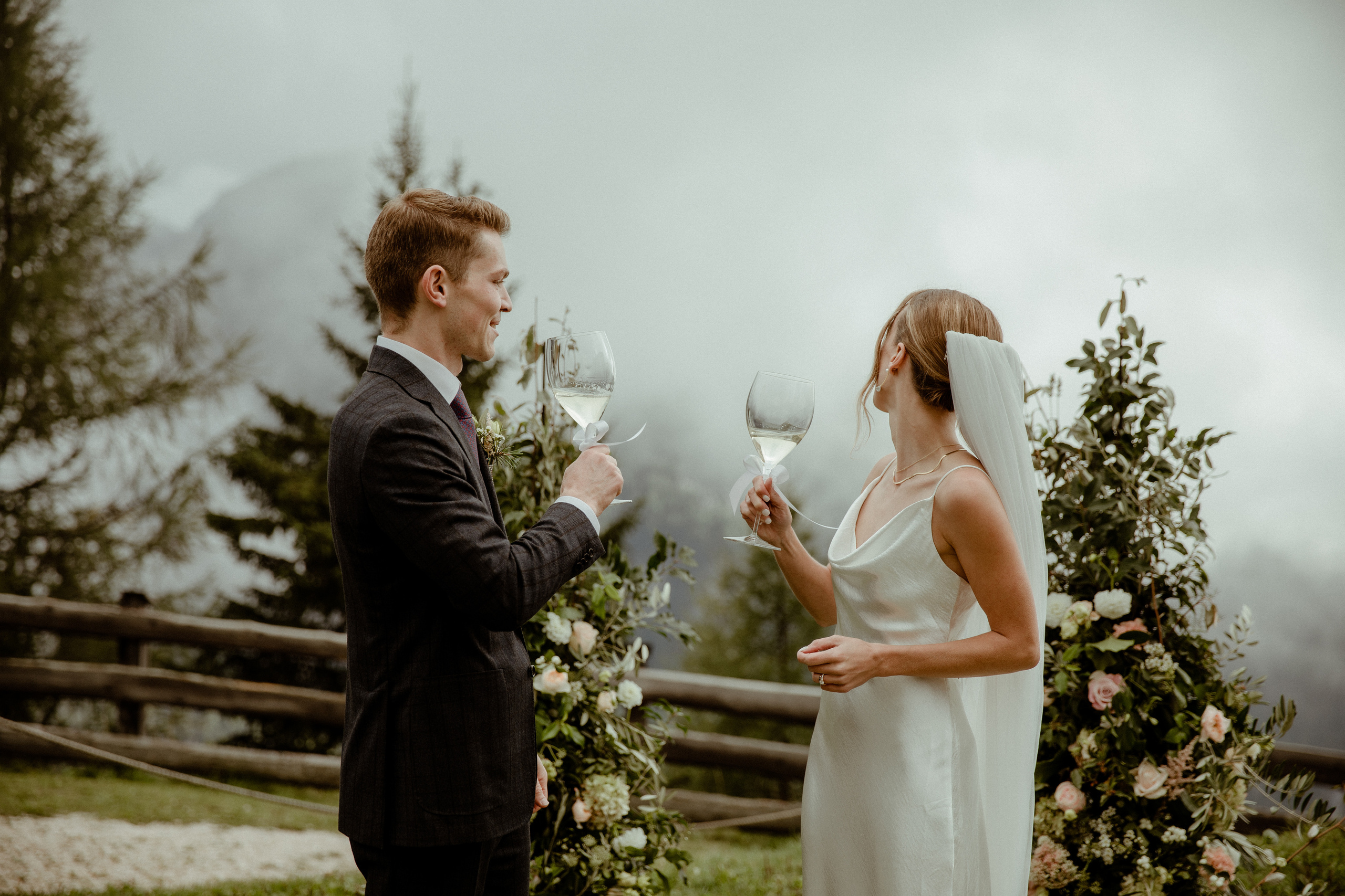 vows ceremony in Dolomites