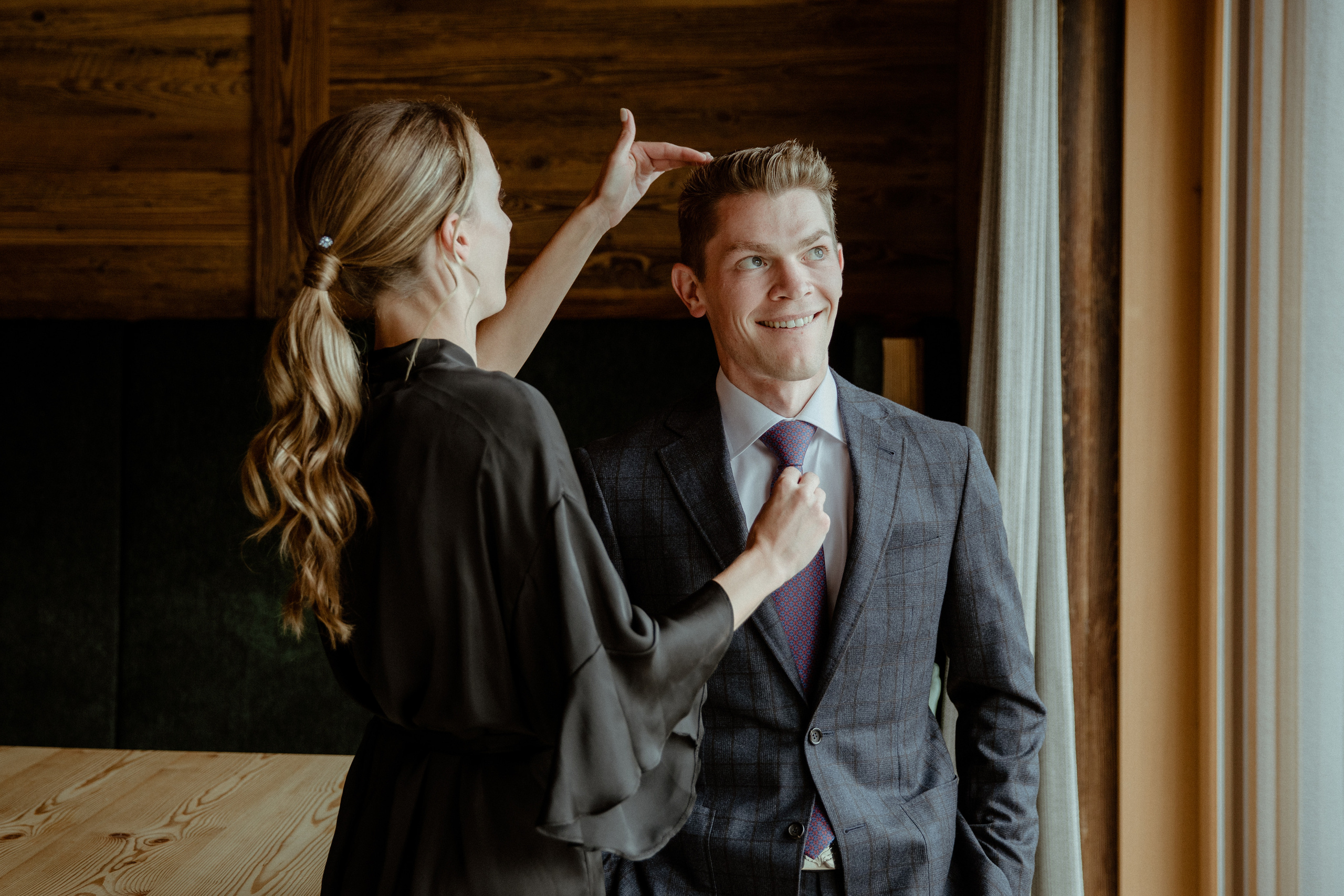 Intimate Wedding in the Dolomites. Iceland elopement photographer & videographer