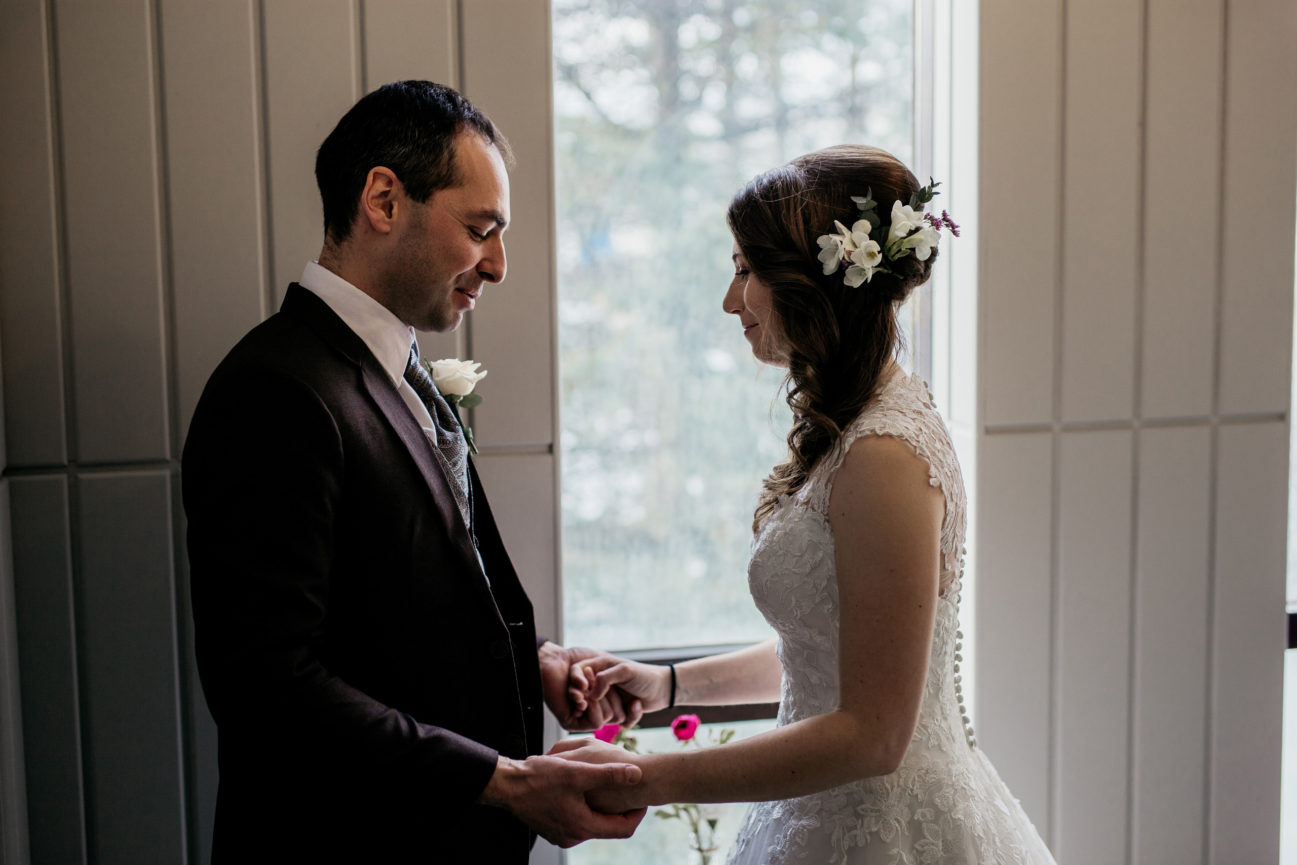 Winter Wedding in Iceland. Iceland elopement photographer & videographer