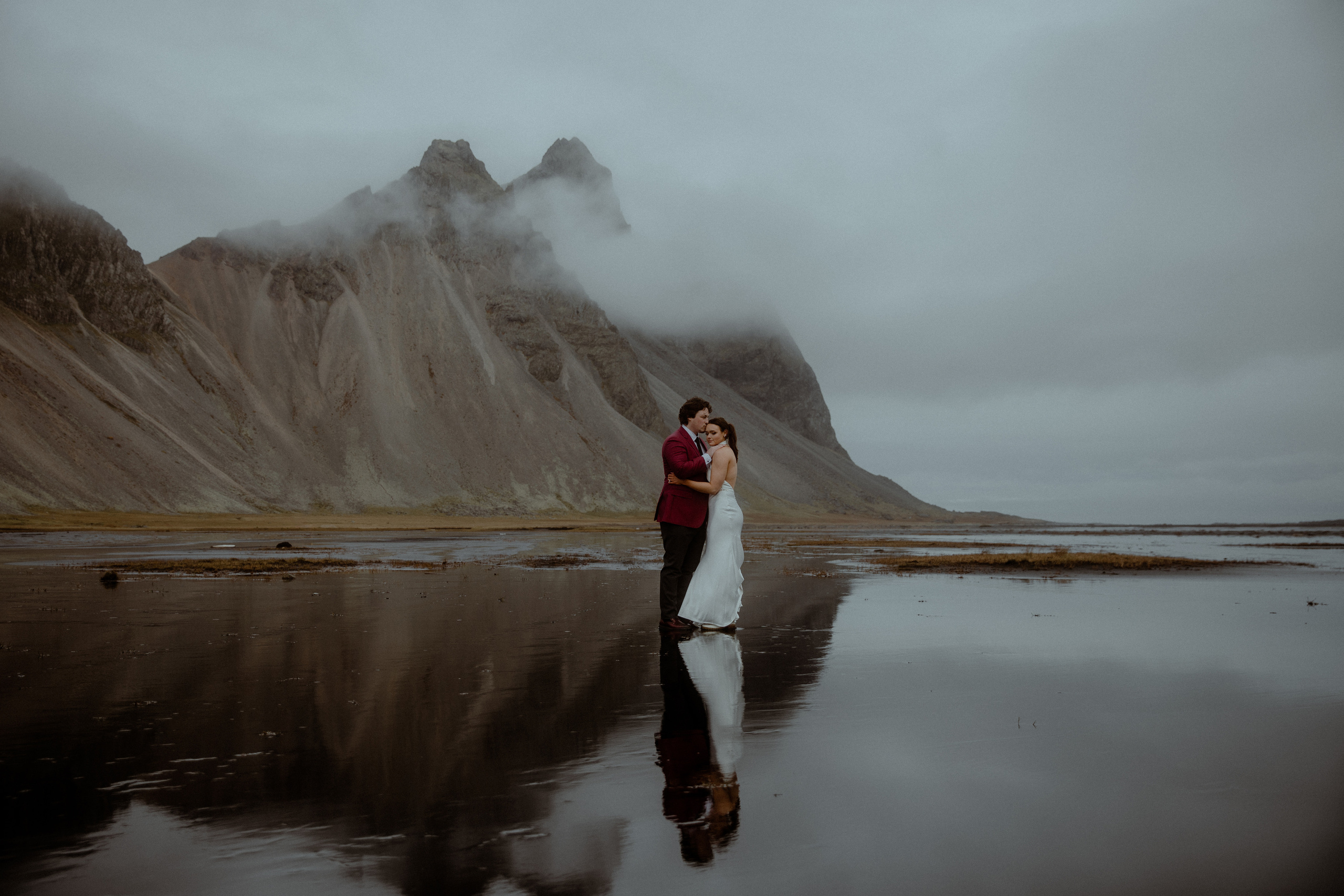Secret hiking Elopement in Iceland. Iceland elopement photographer & videographer