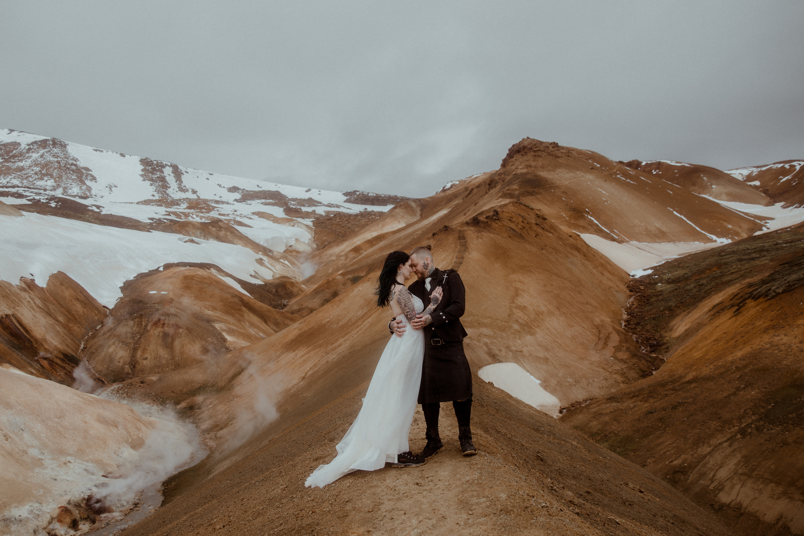 Wedding in Iceland’s Highlands. Iceland elopement photographer & videographer