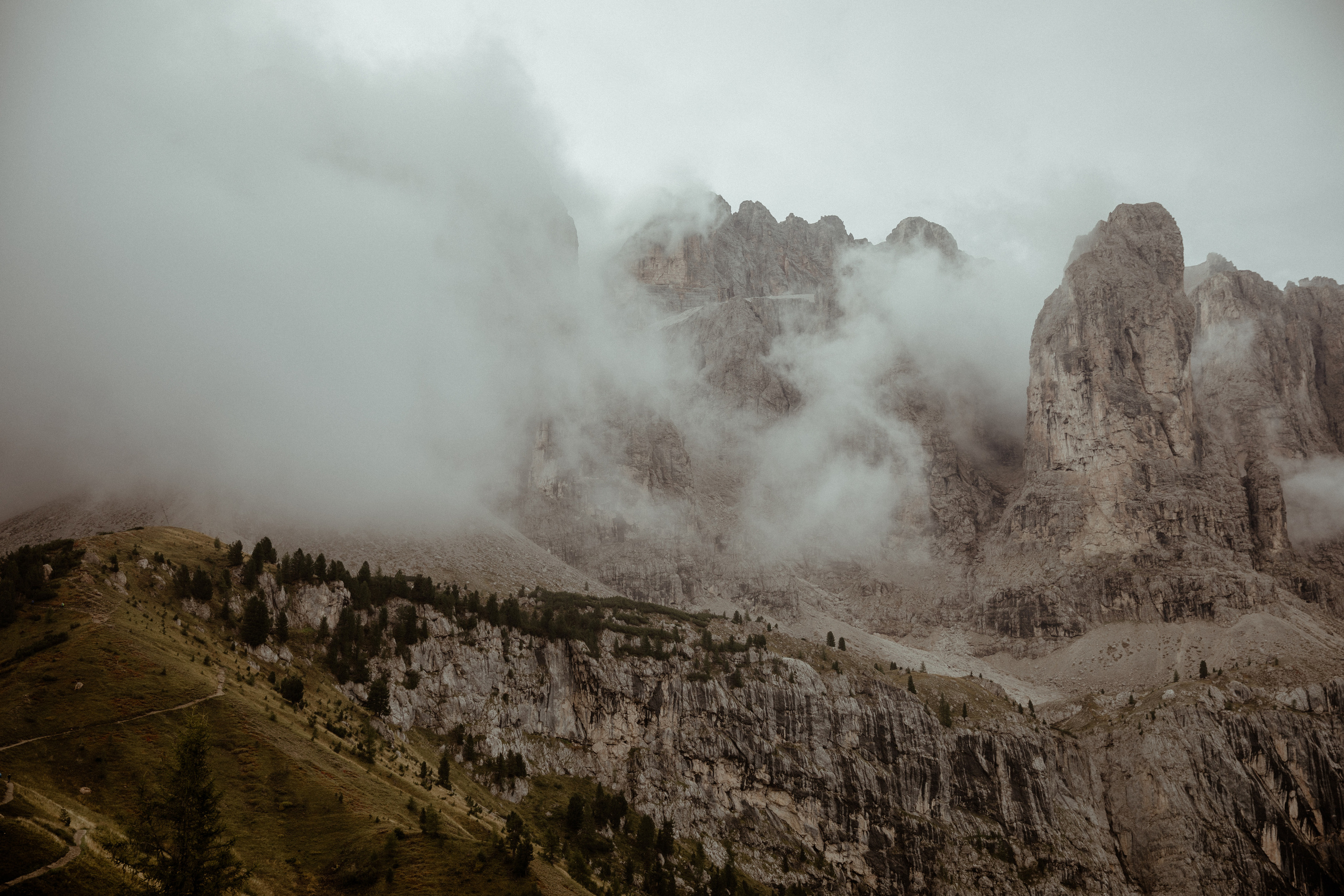 Intimate Wedding in the Dolomites. Iceland elopement photographer & videographer