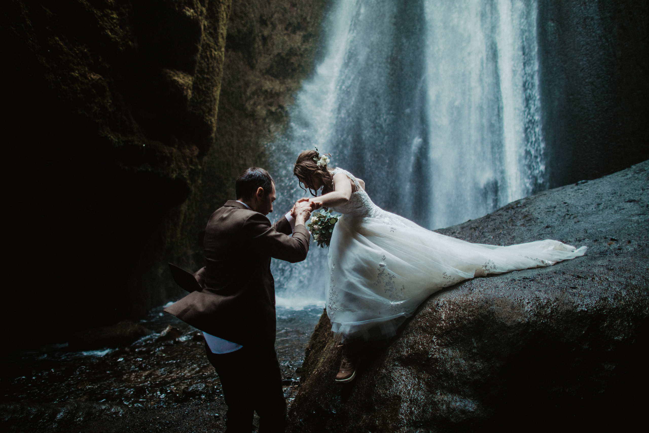 Winter Wedding in Iceland. Iceland elopement photographer & videographer