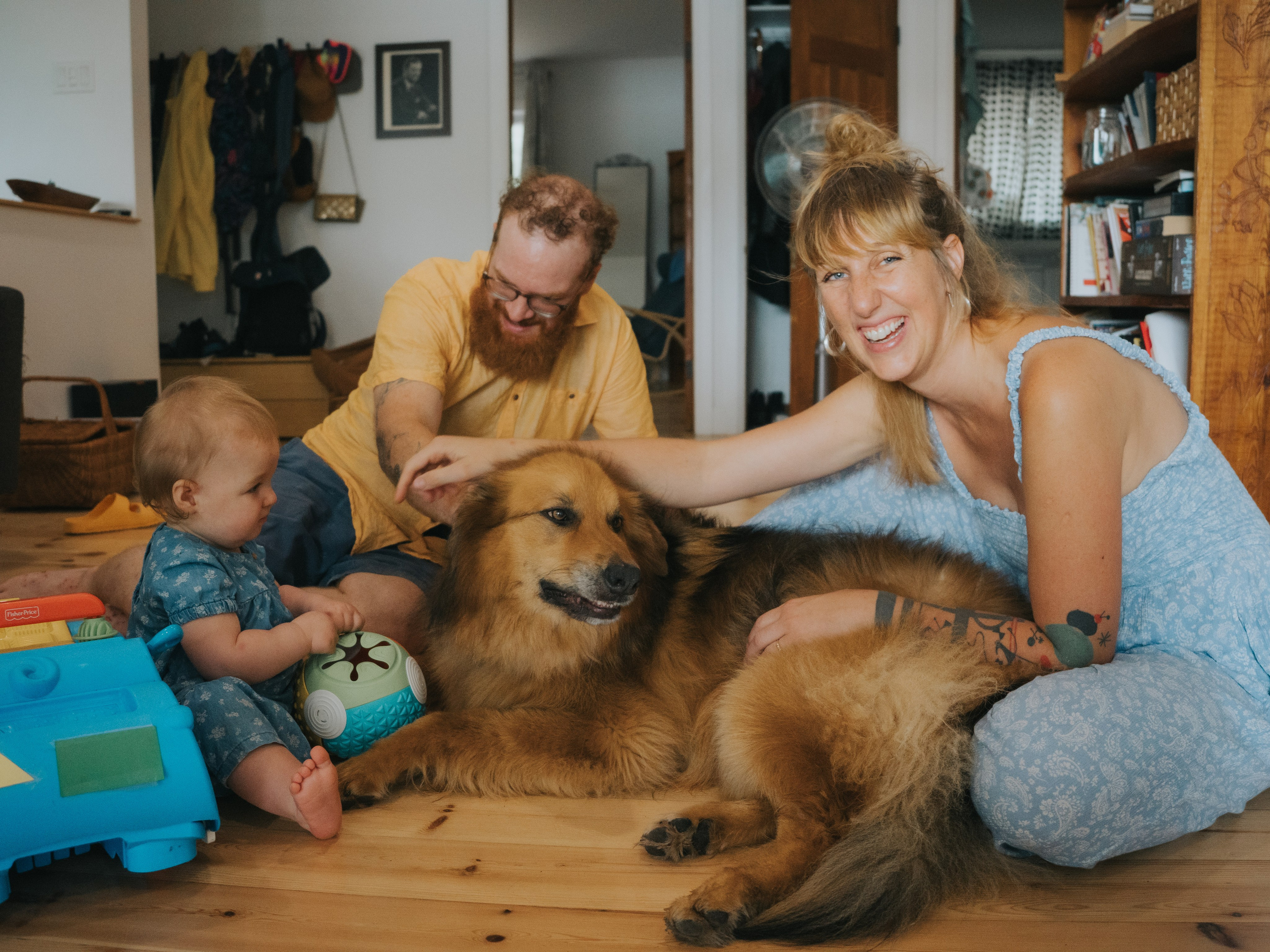 Family. Mimosa Studios — Motherhood & Family Photographer in Montreal