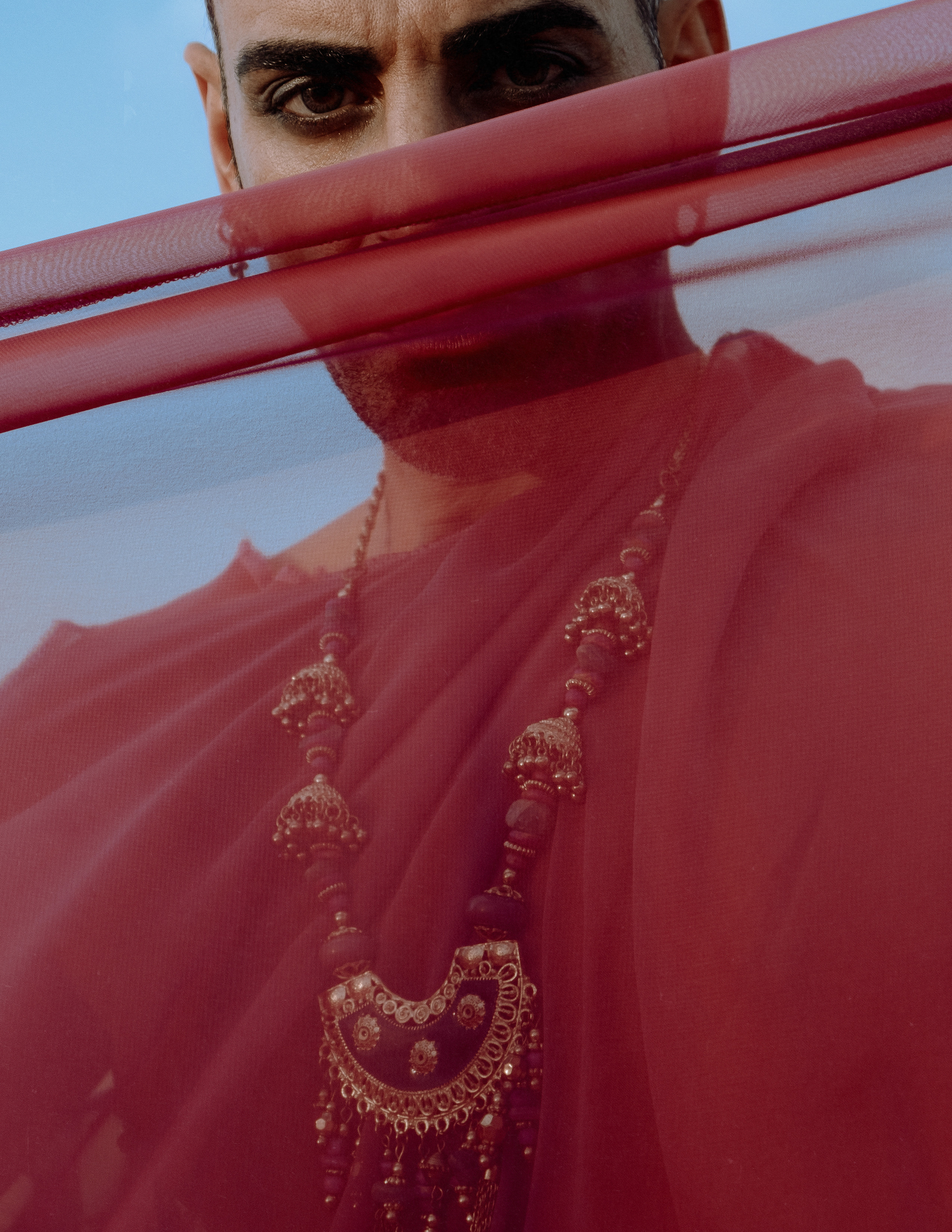 Портфолио-фотосессия в дюнах Аликанте — креативные образы и уникальные наряды от дизайнера — Фотограф Андрей Луковников