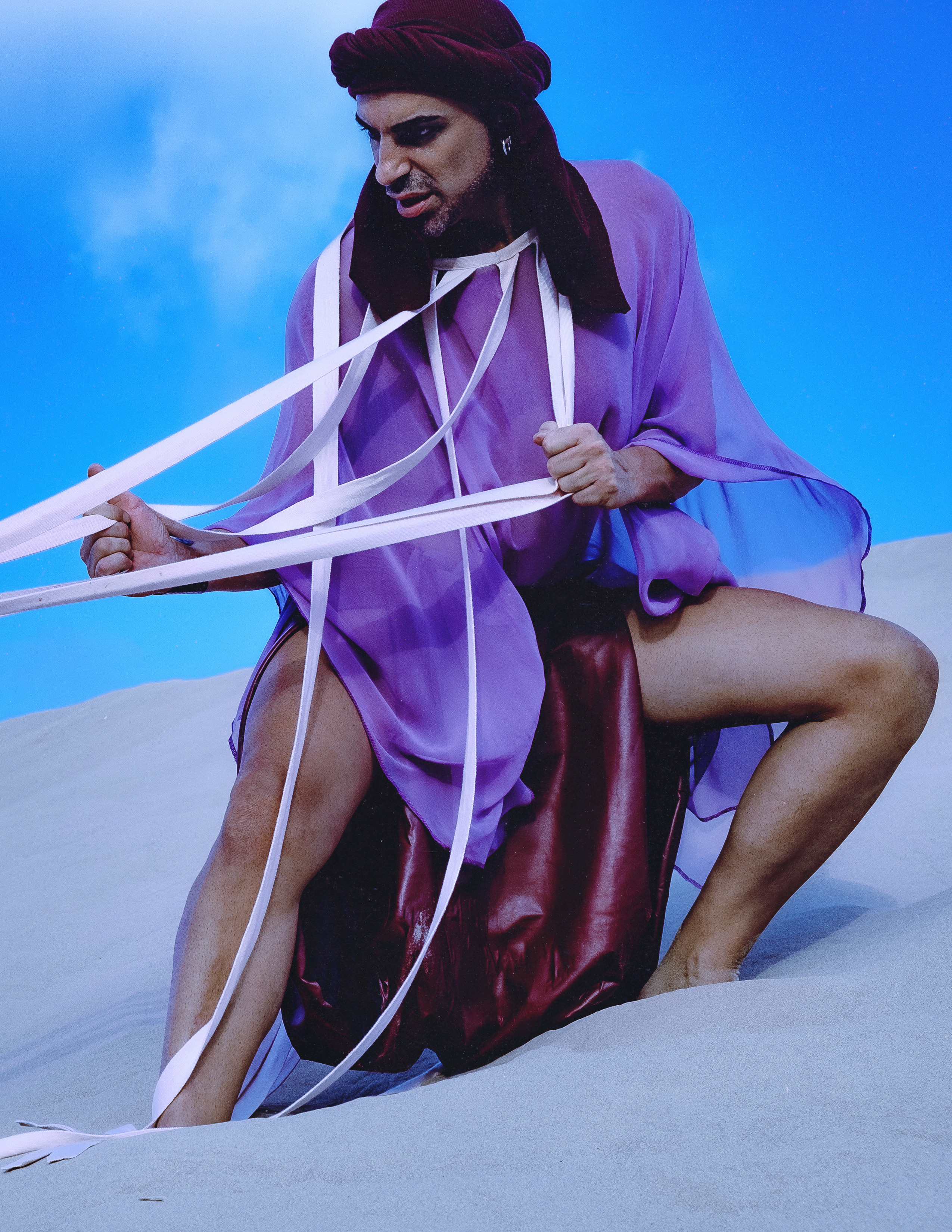 Портфолио-фотосессия в дюнах Аликанте — креативные образы и уникальные наряды от дизайнера — Фотограф Андрей Луковников