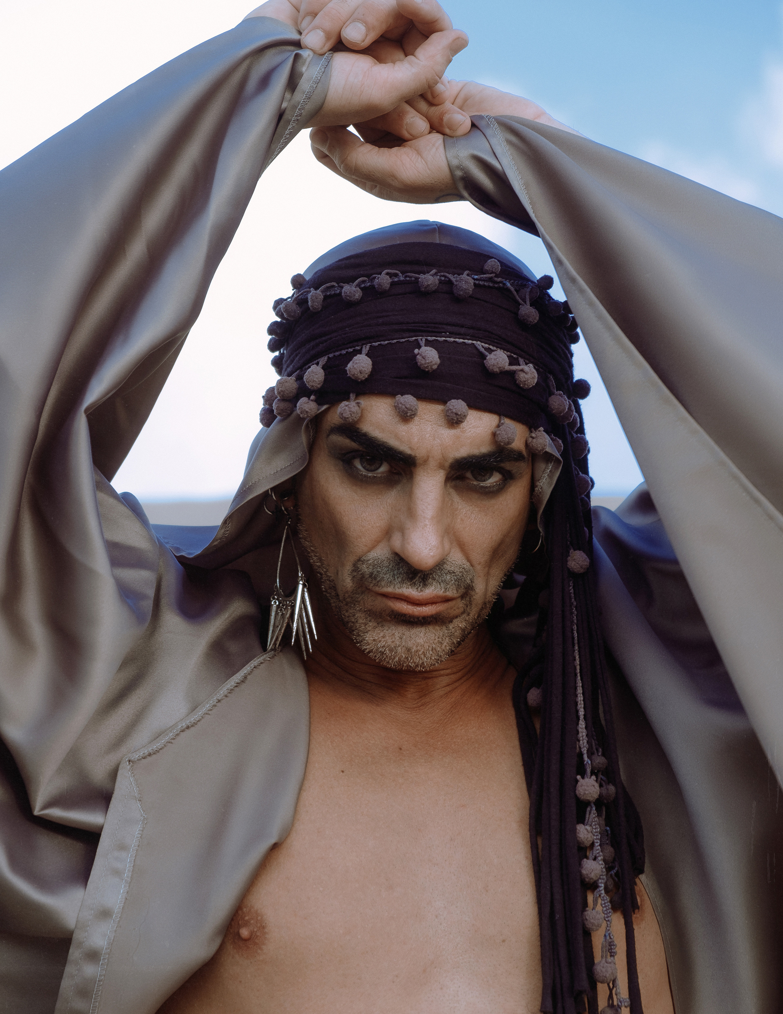 Портфолио-фотосессия в дюнах Аликанте — креативные образы и уникальные наряды от дизайнера — Фотограф Андрей Луковников