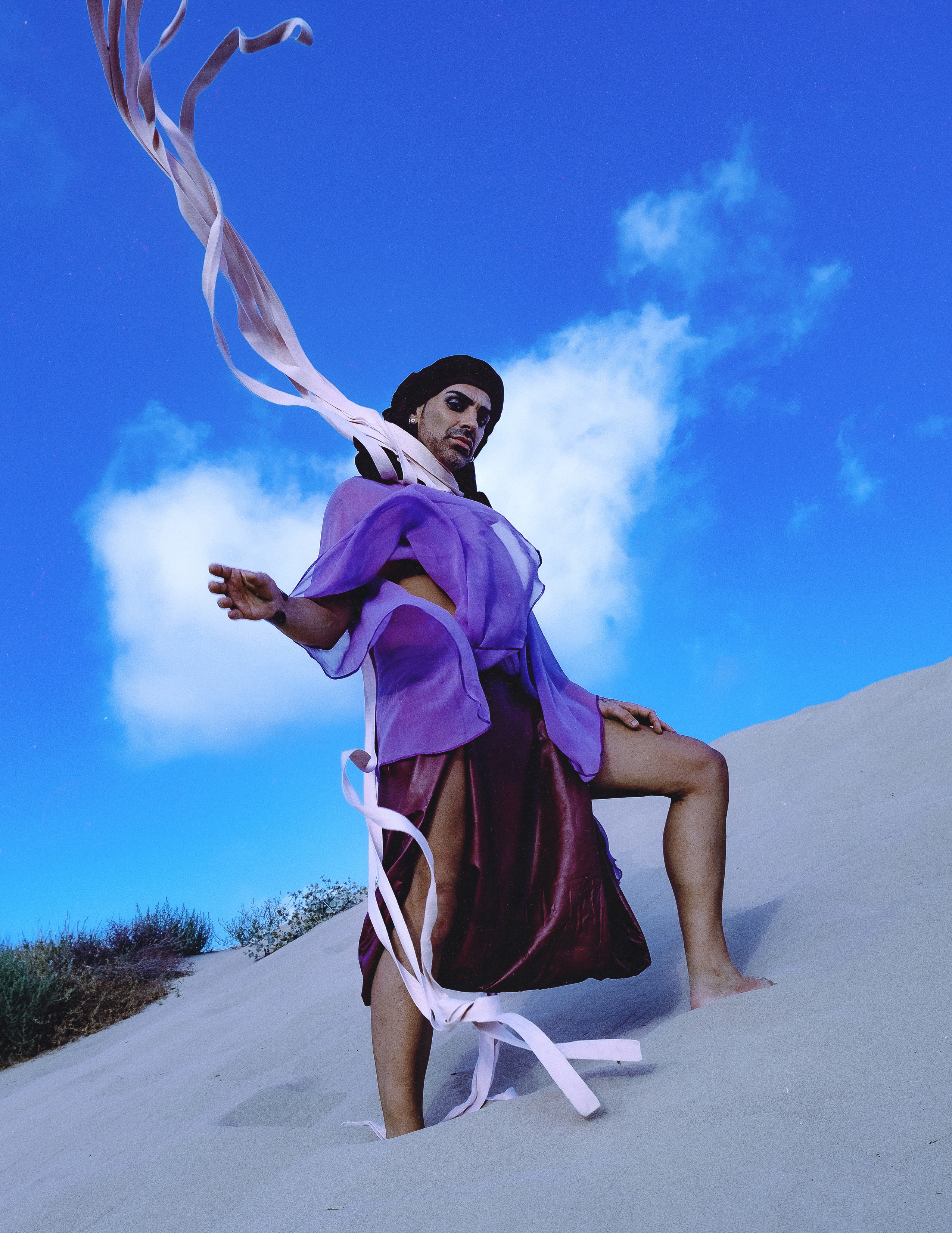 Портфолио-фотосессия в дюнах Аликанте — креативные образы и уникальные наряды от дизайнера — Фотограф Андрей Луковников