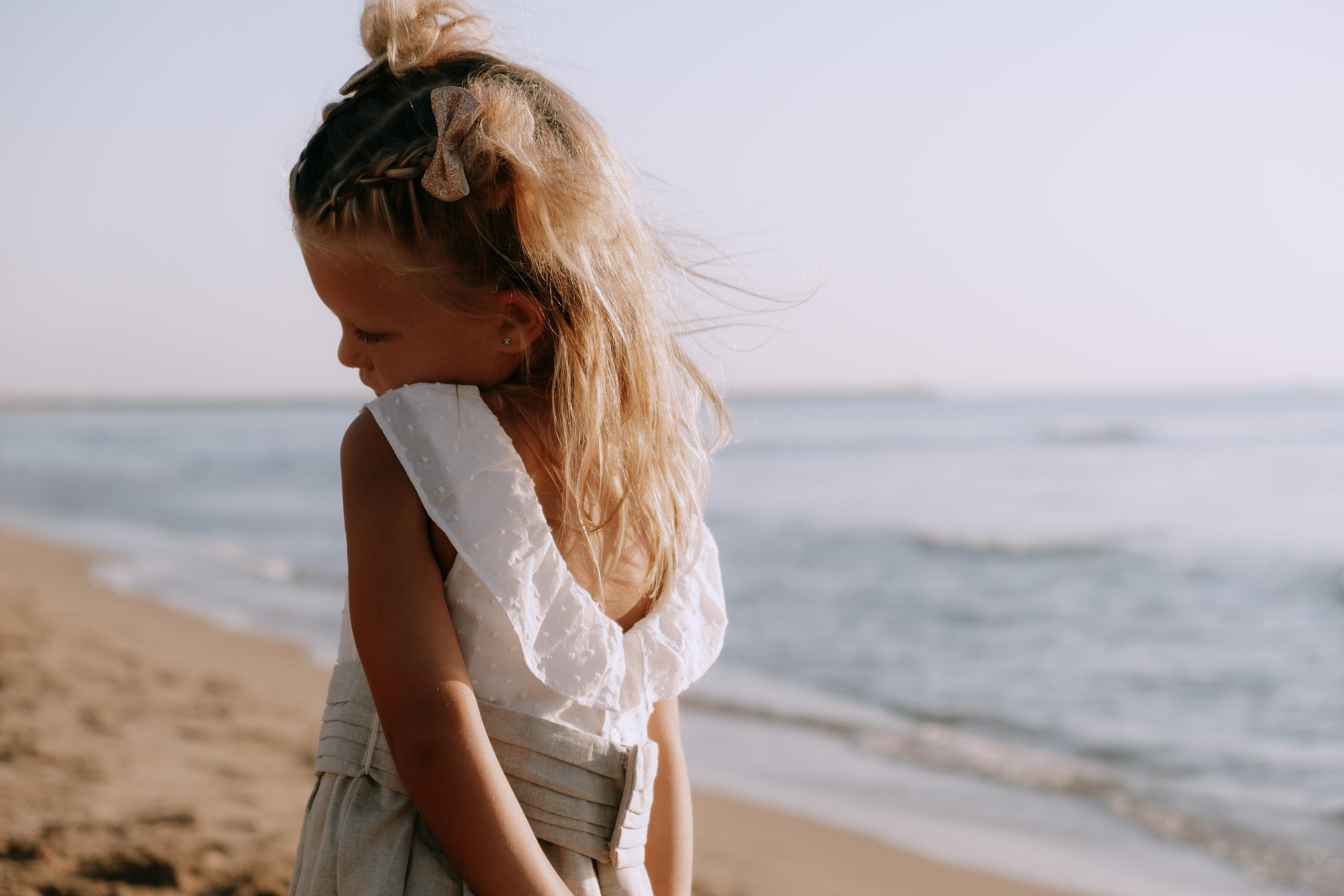 Big Family Photoshoot on the Beach in Spain — Family Photographer in Torrevieja, Alicante