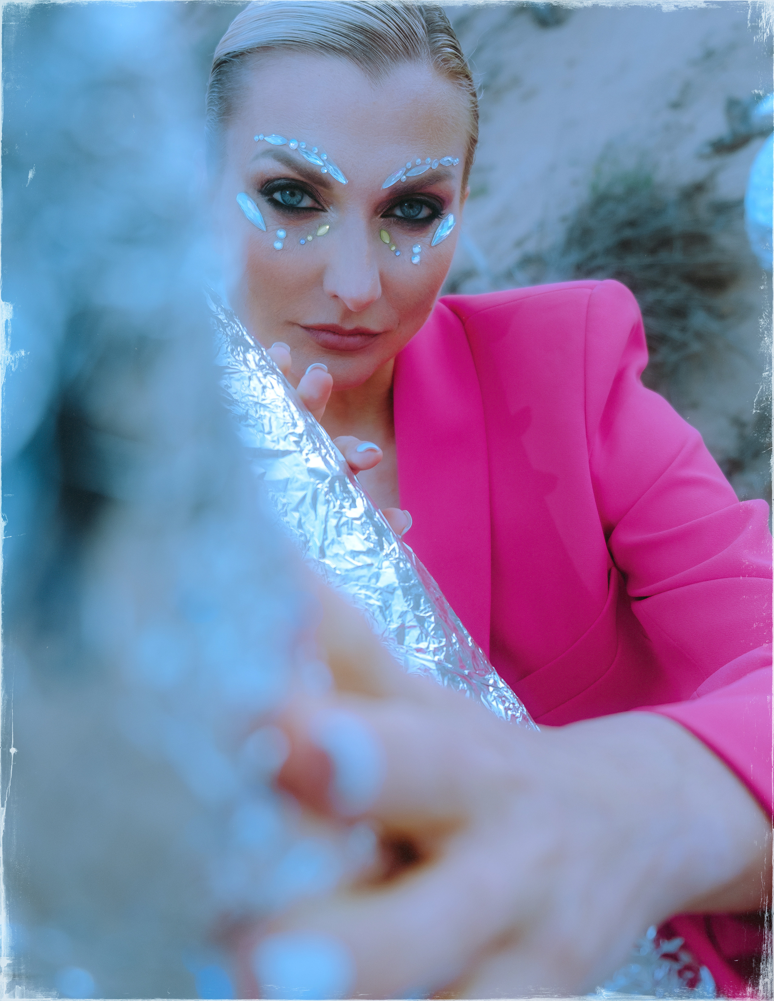 Стилизованная фэшн-съемка на пляже в Гуардамаре