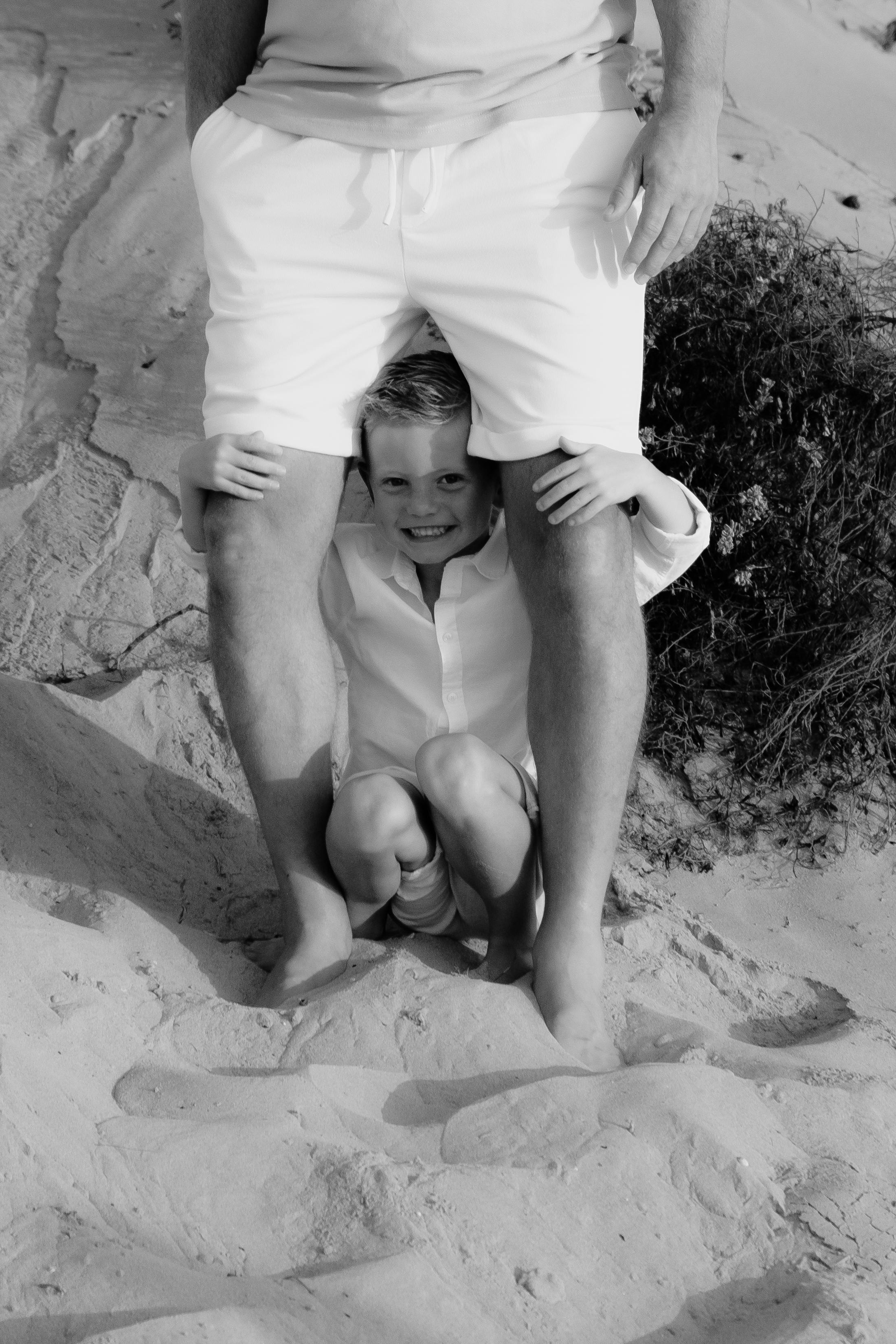 Big Family Photoshoot on the Beach in Spain — Family Photographer in Torrevieja, Alicante