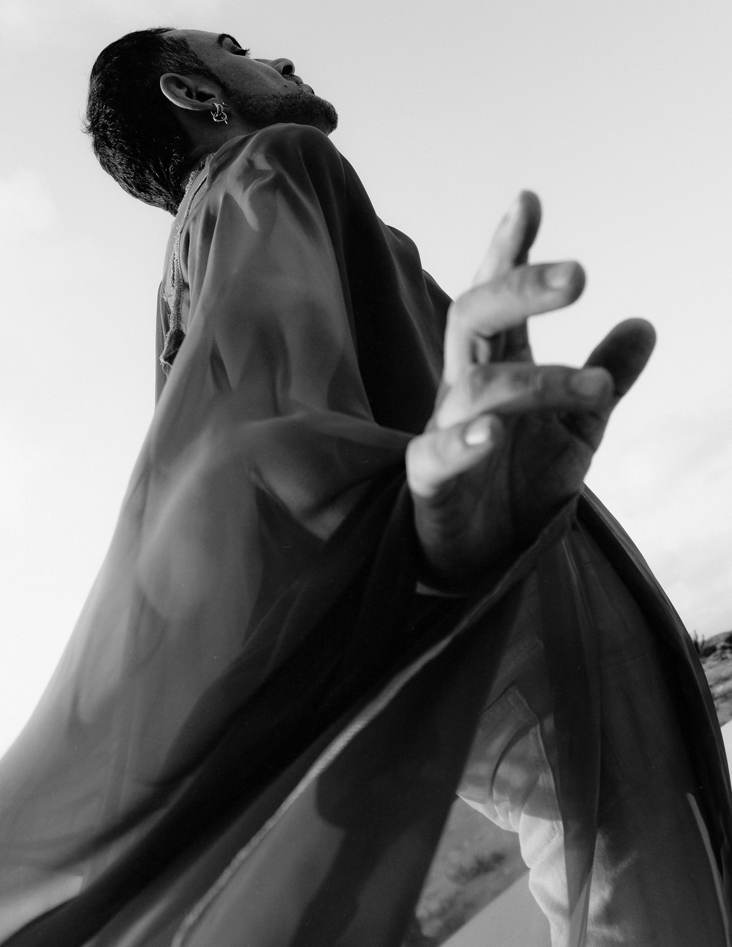 Портфолио-фотосессия в дюнах Аликанте — креативные образы и уникальные наряды от дизайнера — Фотограф Андрей Луковников