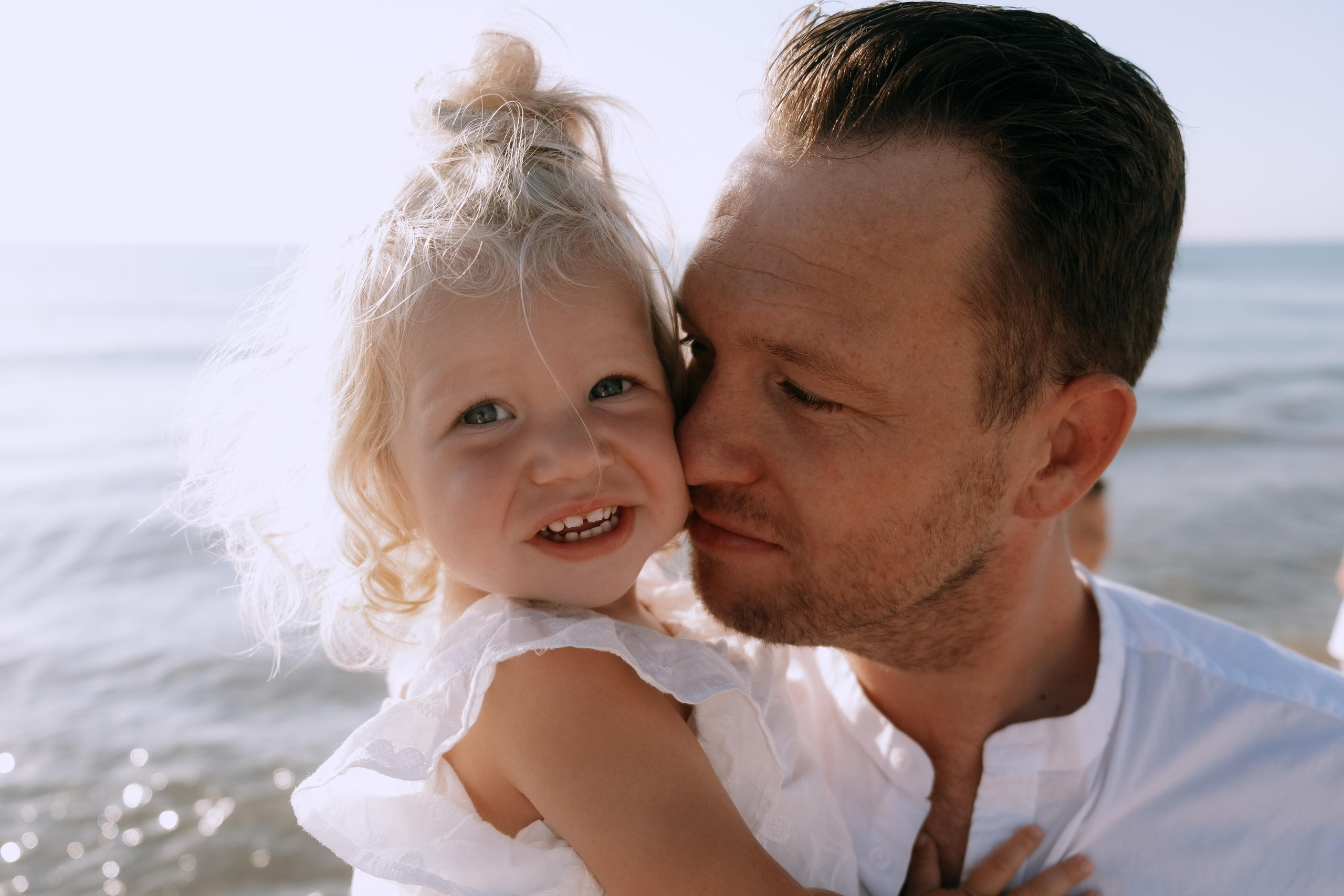Big Family Photoshoot on the Beach in Spain — Family Photographer in Torrevieja, Alicante