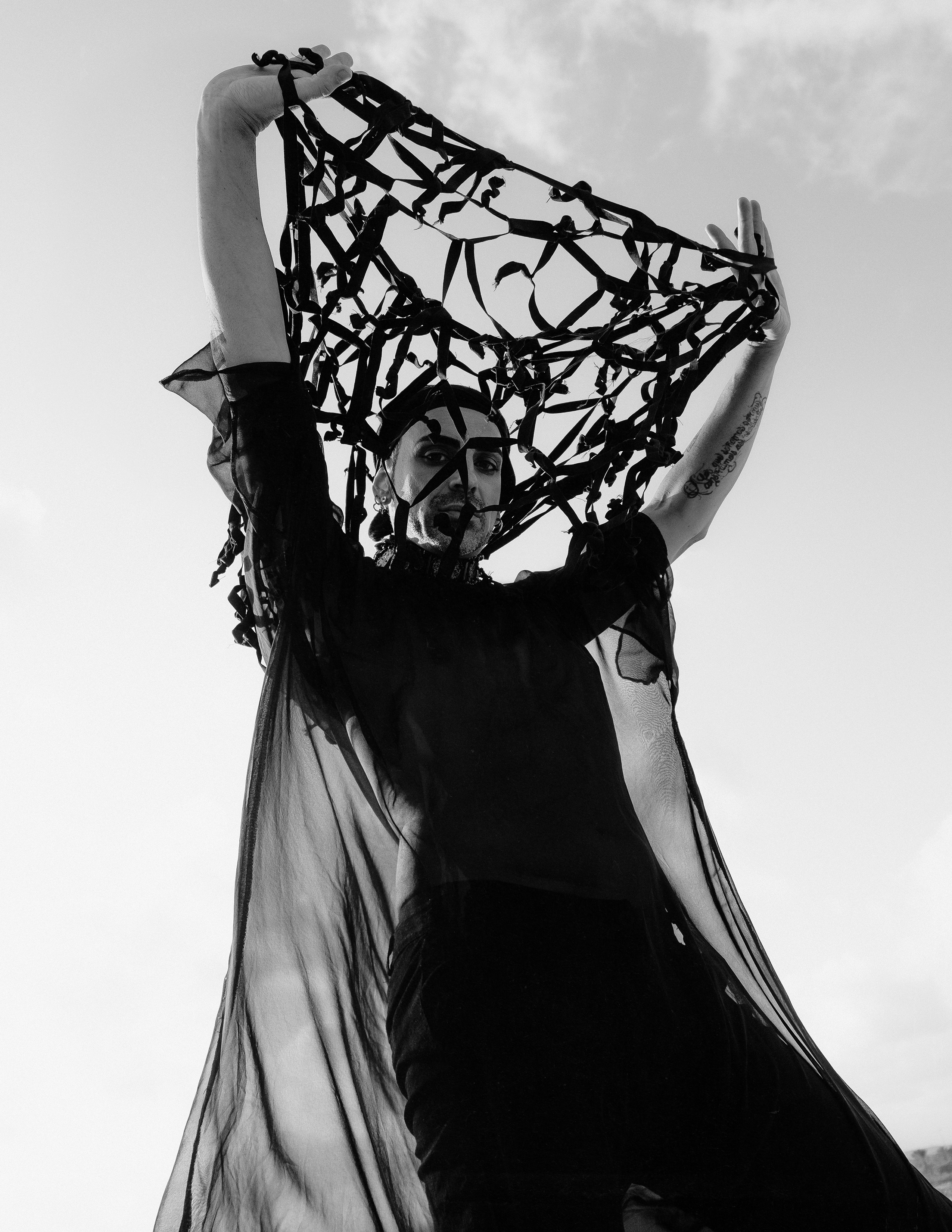 Портфолио-фотосессия в дюнах Аликанте — креативные образы и уникальные наряды от дизайнера — Фотограф Андрей Луковников