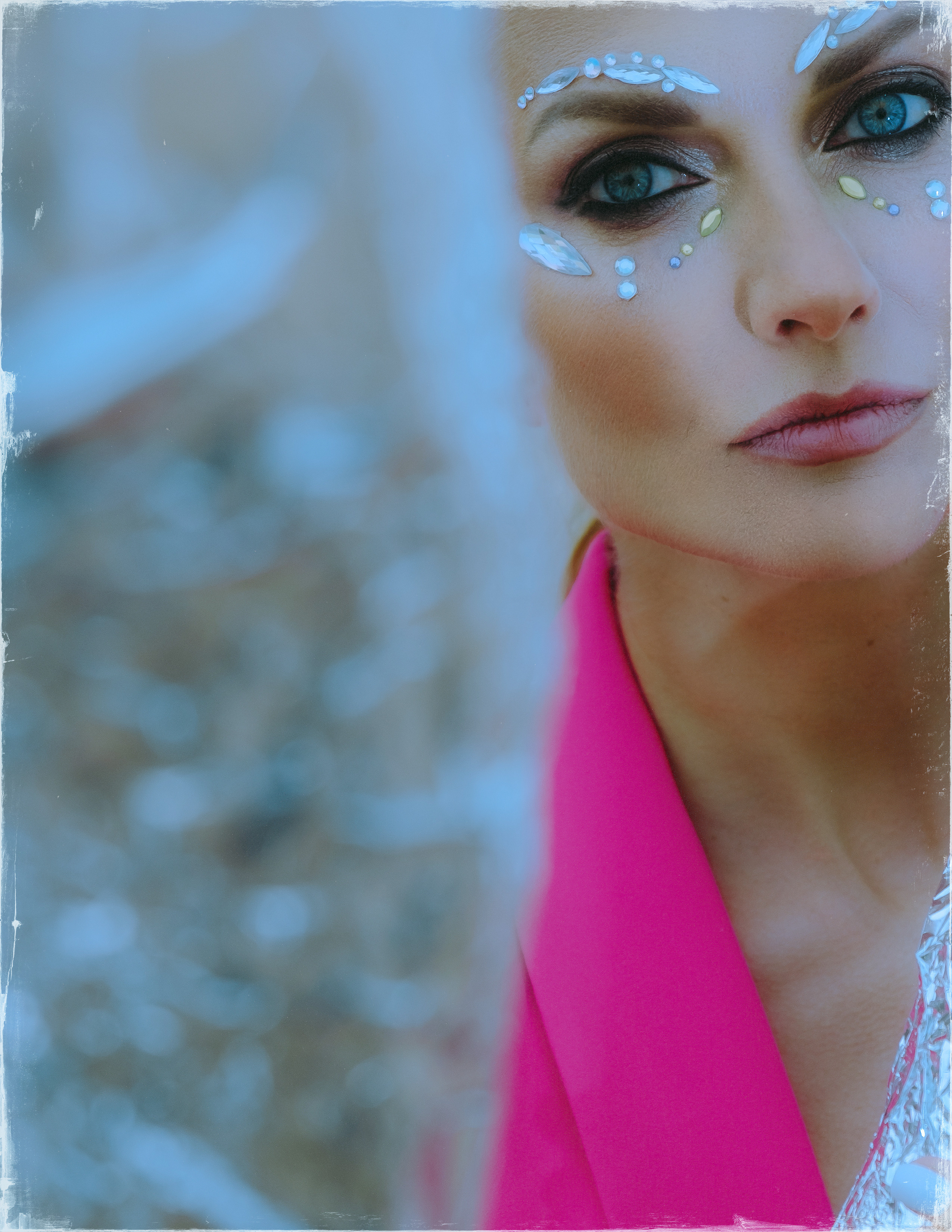 Стилизованная фэшн-съемка на пляже в Гуардамаре