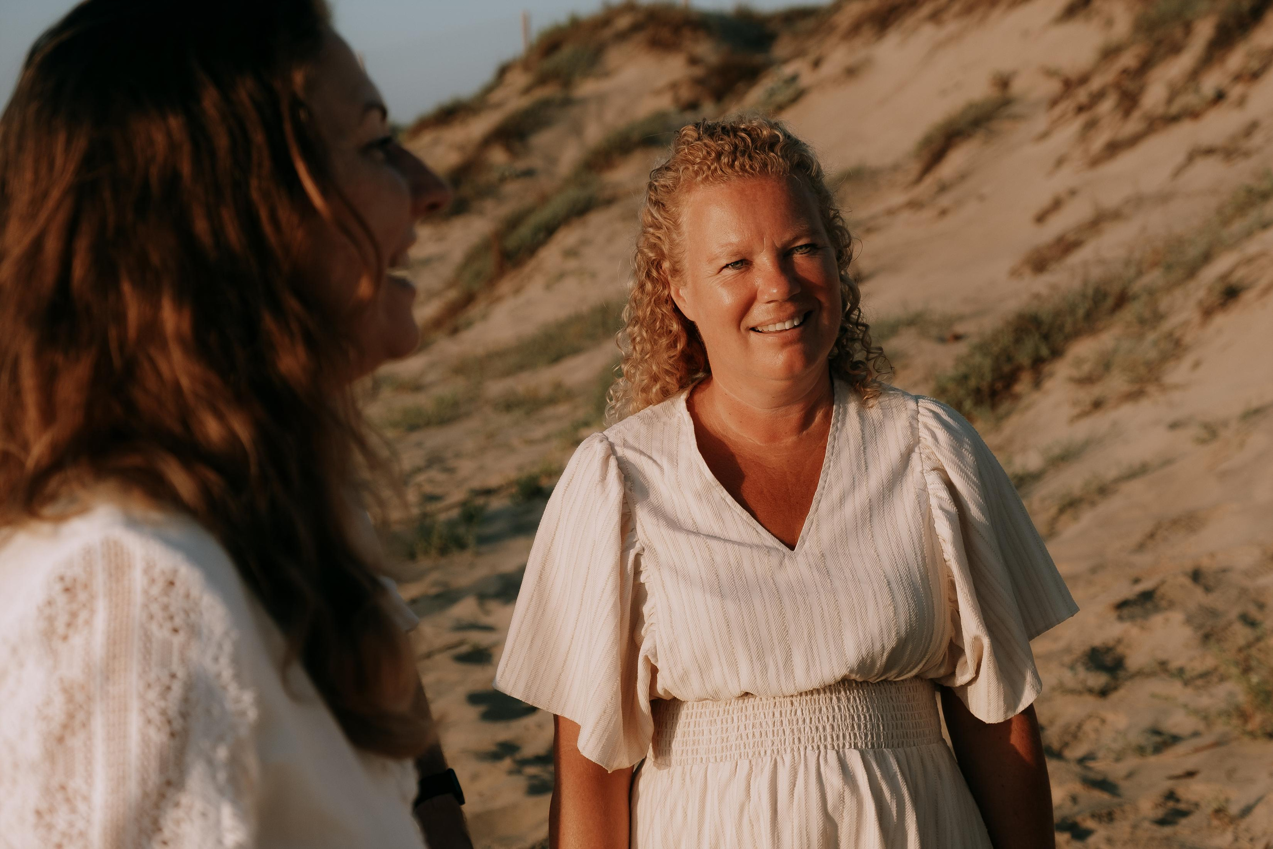 Big Family Photoshoot on the Beach in Spain — Family Photographer in Torrevieja, Alicante