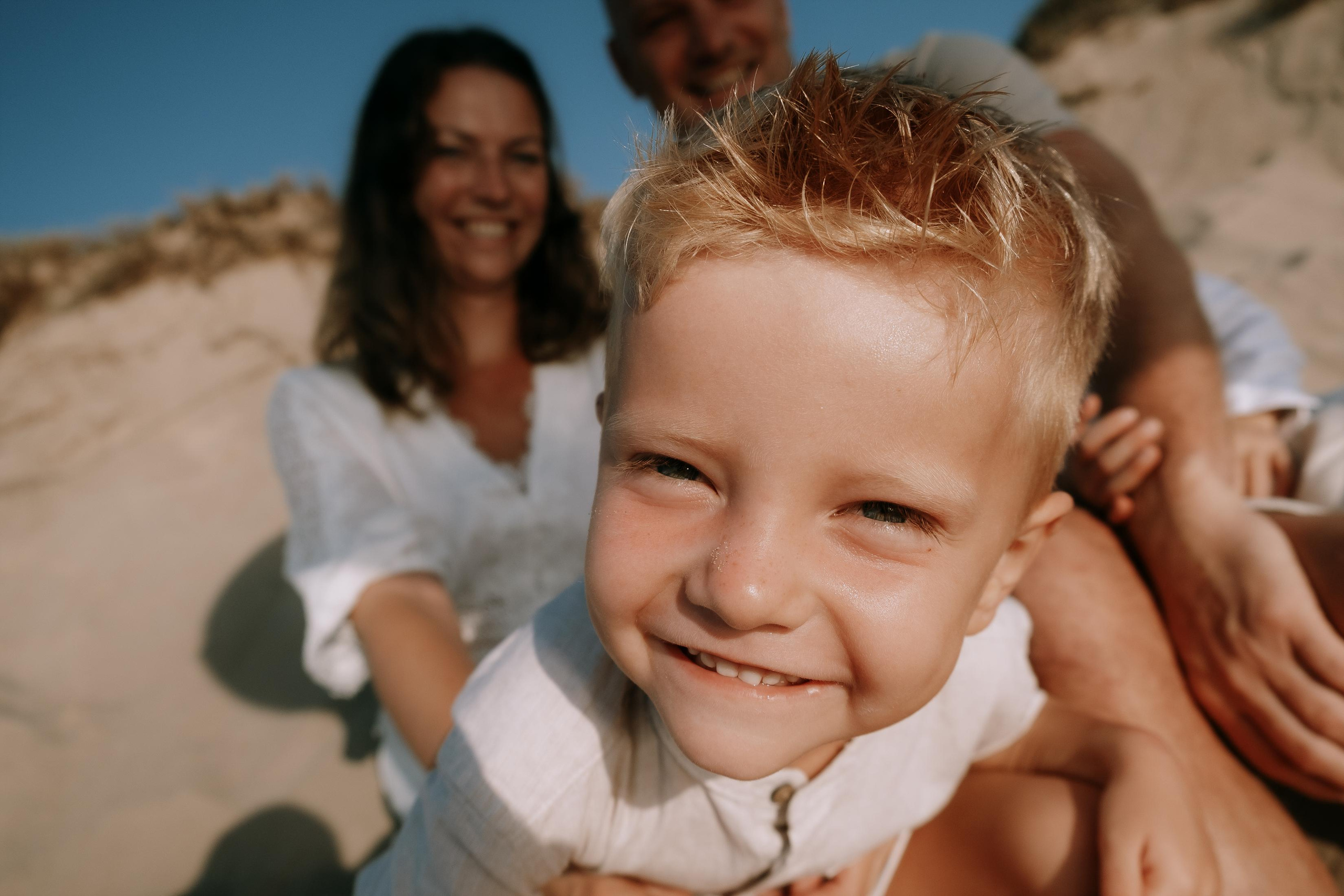 Big Family Photoshoot on the Beach in Spain — Family Photographer in Torrevieja, Alicante