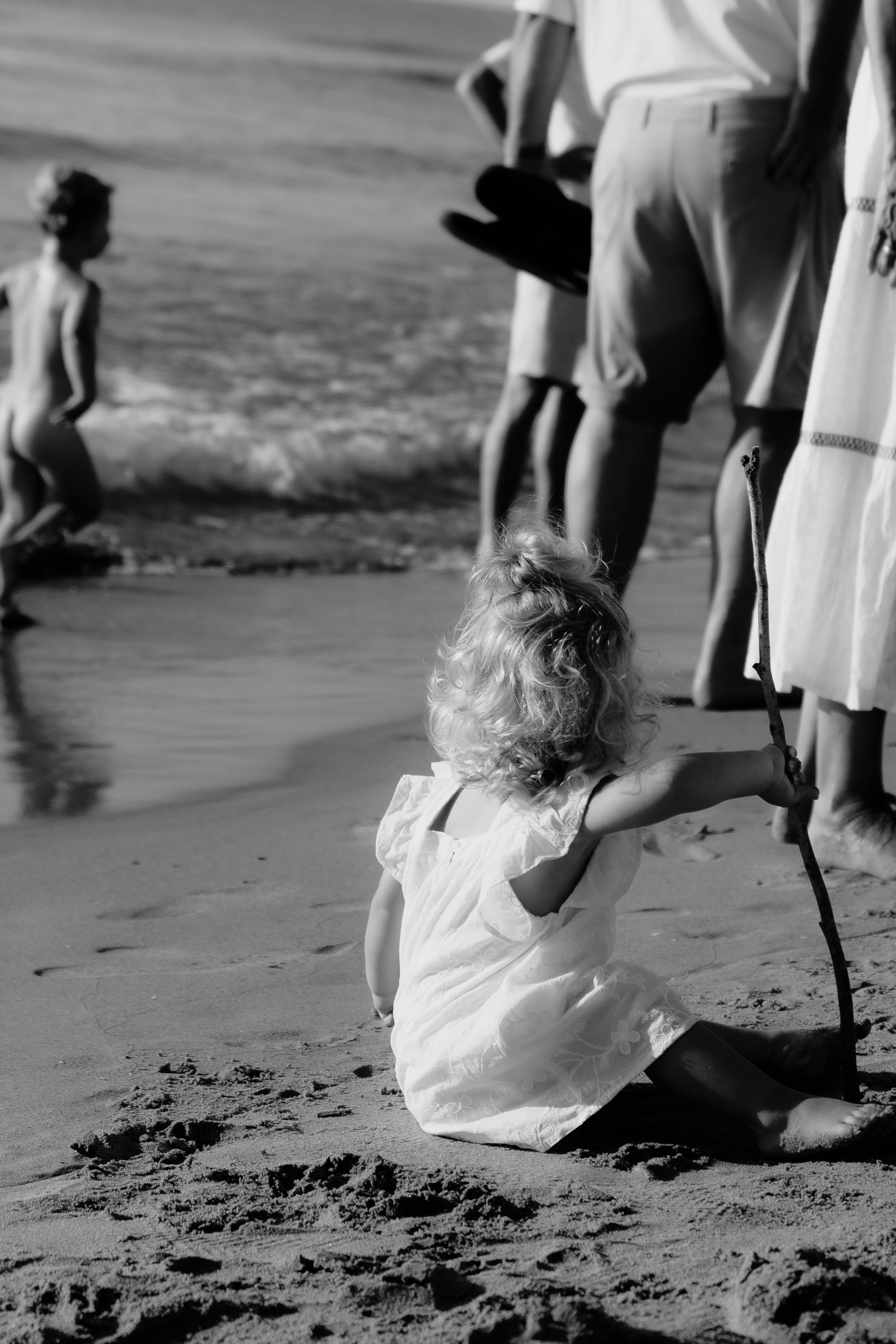 Big Family Photoshoot on the Beach in Spain — Family Photographer in Torrevieja, Alicante