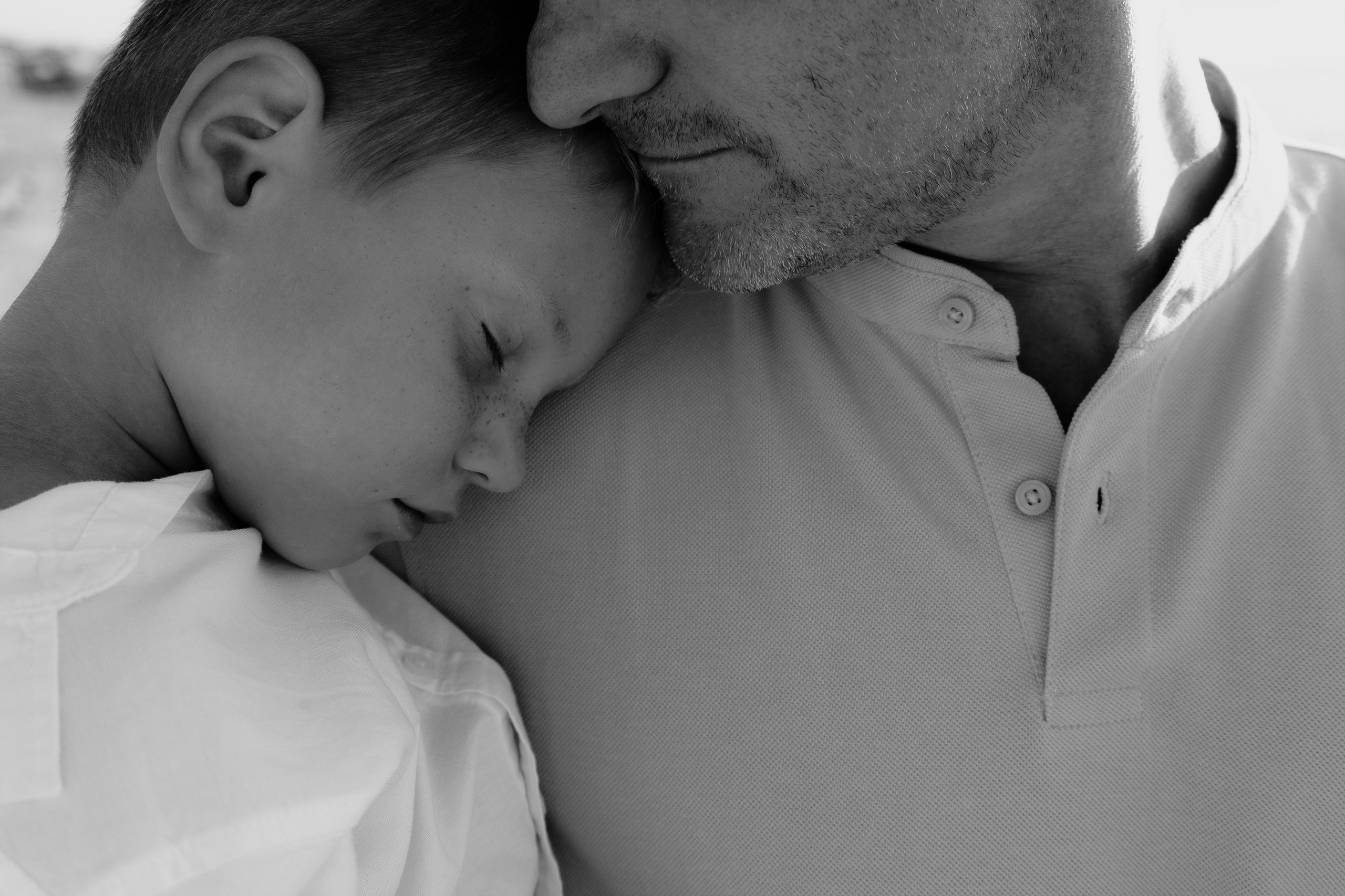 Big Family Photoshoot on the Beach in Spain — Family Photographer in Torrevieja, Alicante
