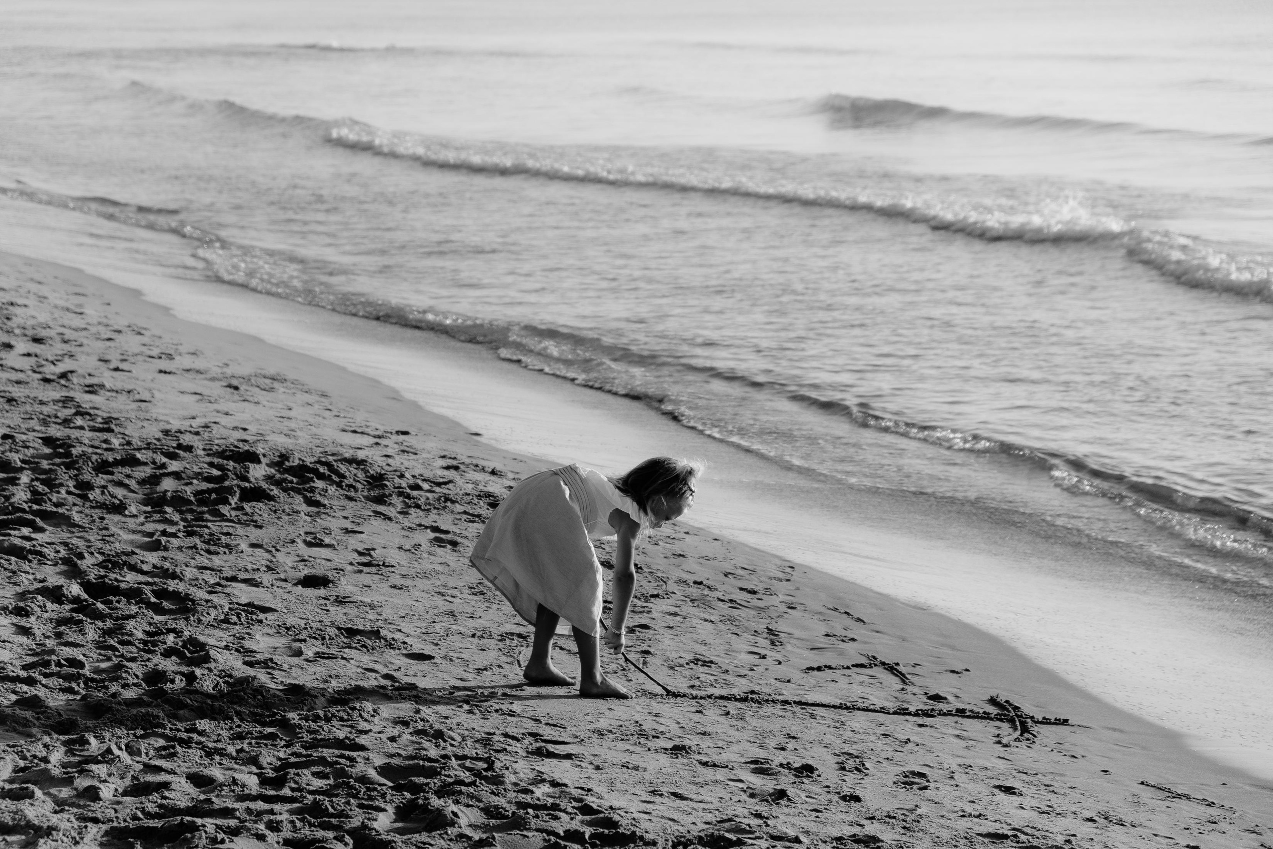 Big Family Photoshoot on the Beach in Spain — Family Photographer in Torrevieja, Alicante