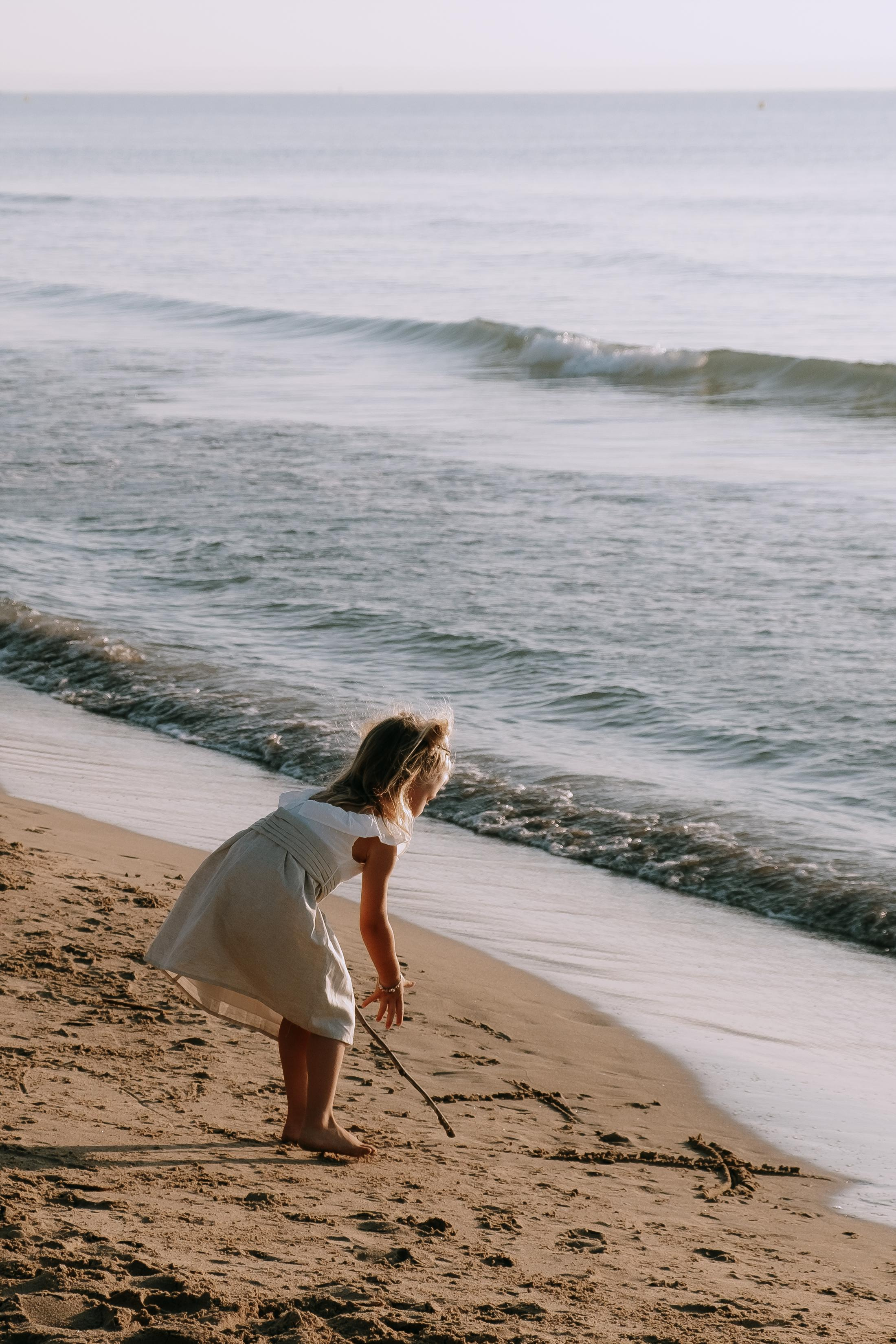 Big Family Photoshoot on the Beach in Spain — Family Photographer in Torrevieja, Alicante