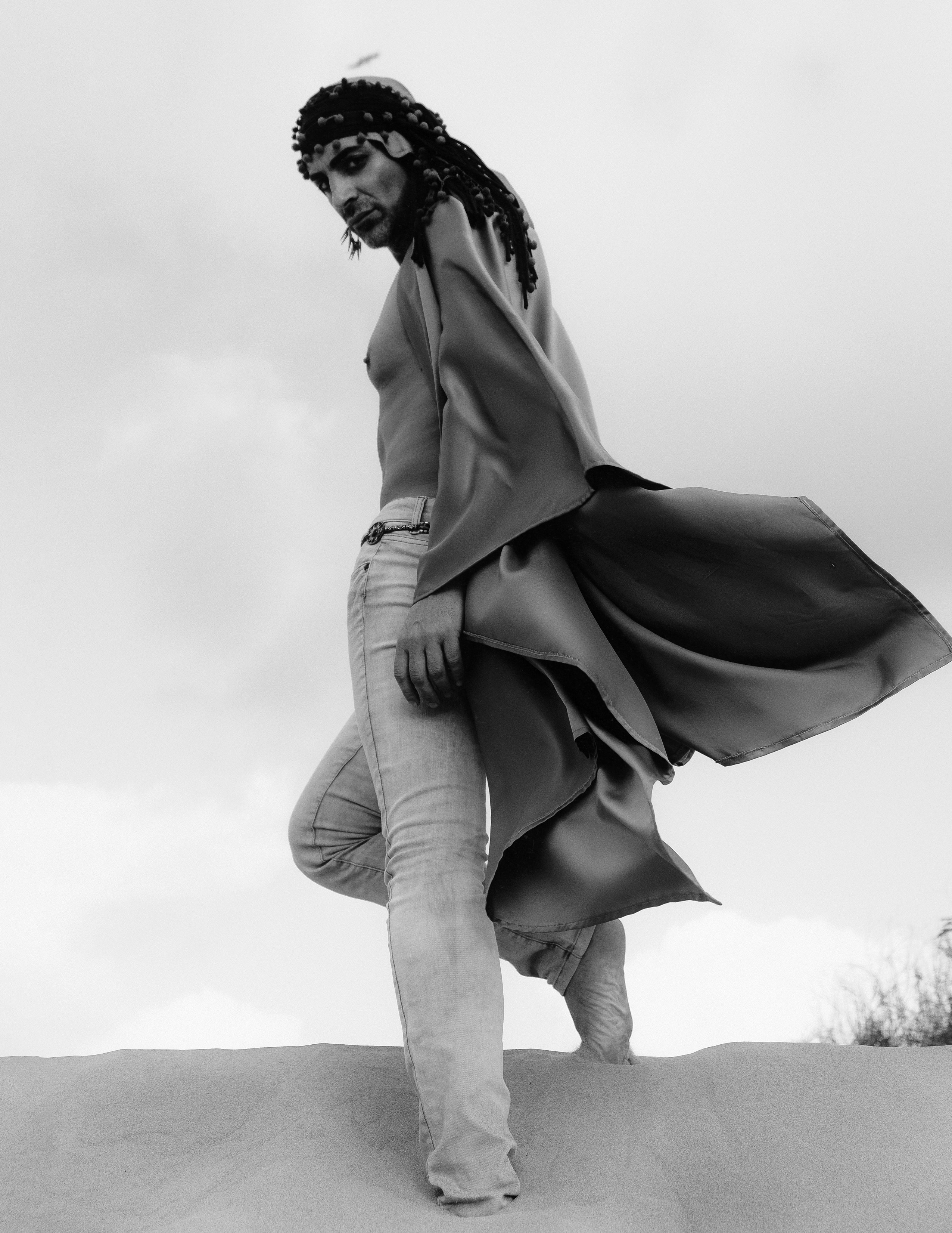 Портфолио-фотосессия в дюнах Аликанте — креативные образы и уникальные наряды от дизайнера — Фотограф Андрей Луковников