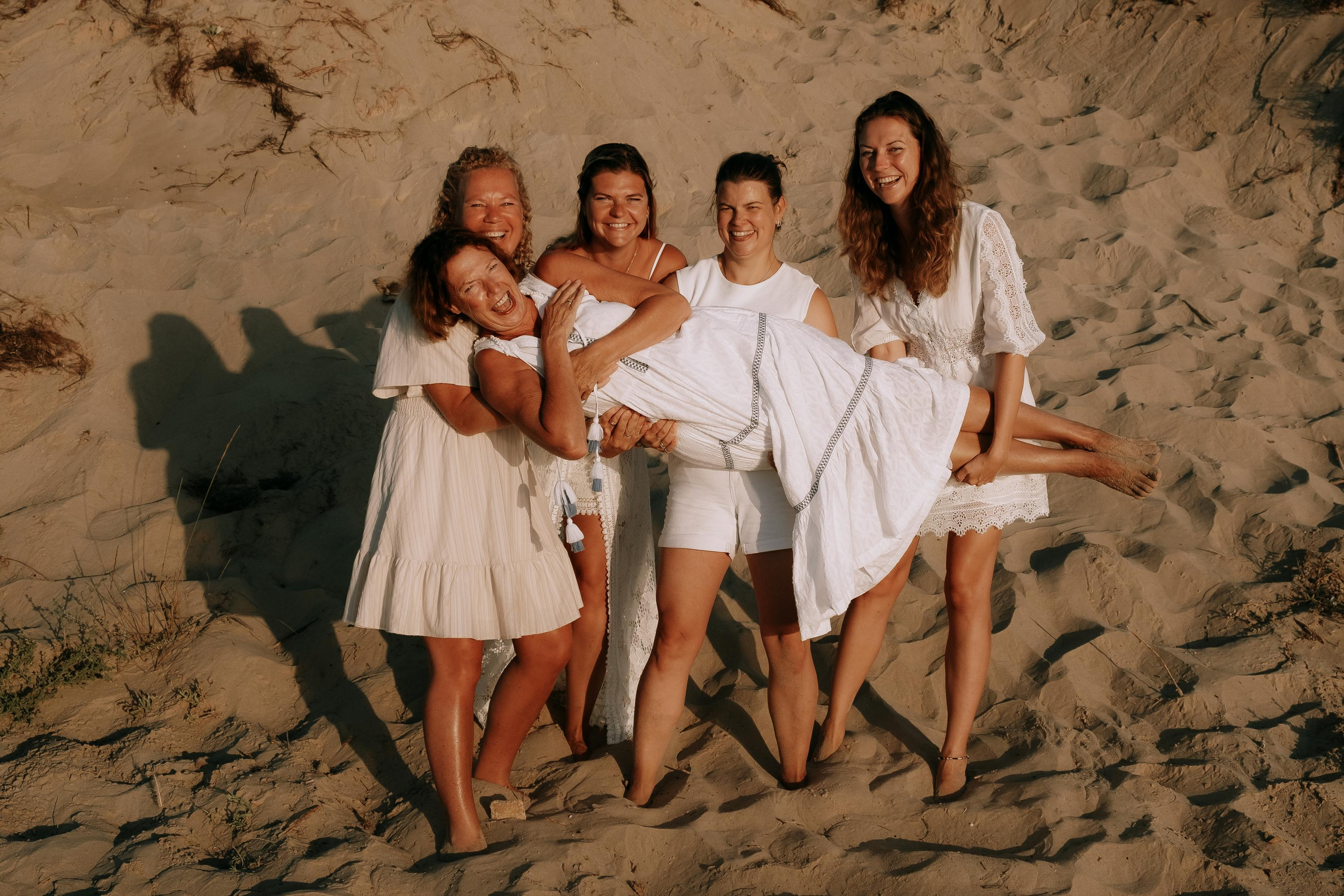 Big Family Photoshoot on the Beach in Spain — Family Photographer in Torrevieja, Alicante