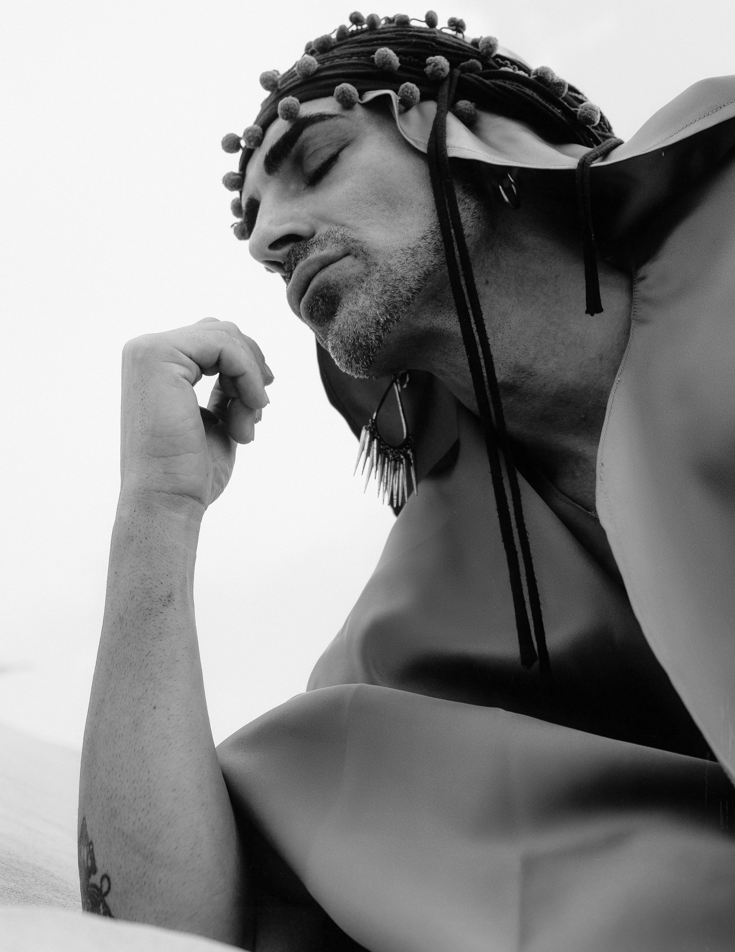 Портфолио-фотосессия в дюнах Аликанте — креативные образы и уникальные наряды от дизайнера — Фотограф Андрей Луковников