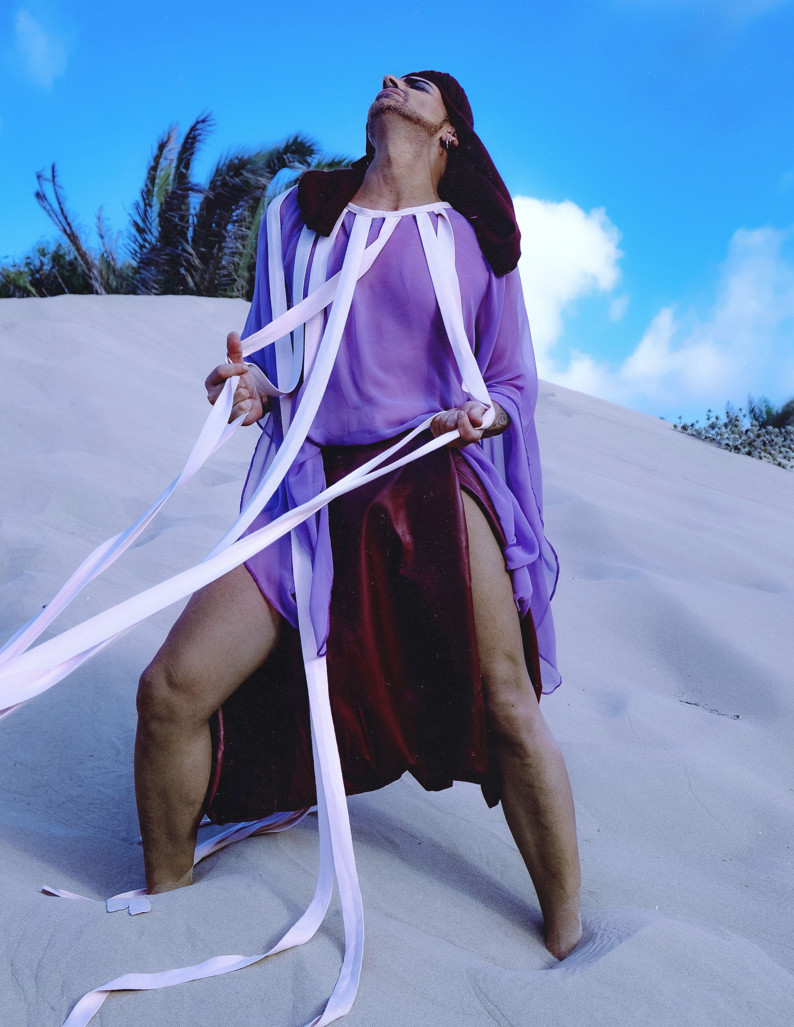 Портфолио-фотосессия в дюнах Аликанте — креативные образы и уникальные наряды от дизайнера — Фотограф Андрей Луковников