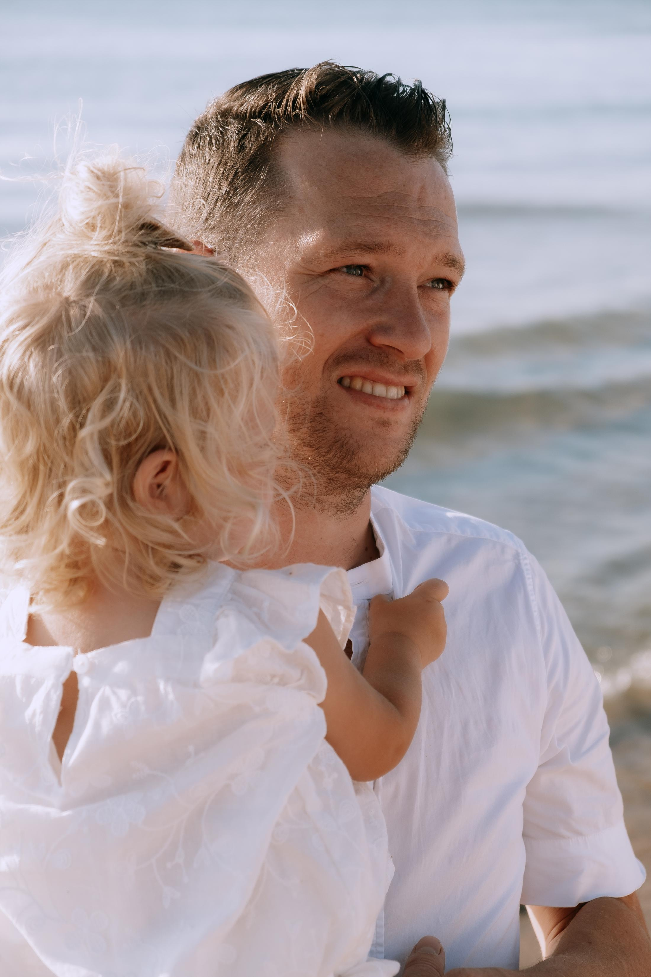 Big Family Photoshoot on the Beach in Spain — Family Photographer in Torrevieja, Alicante