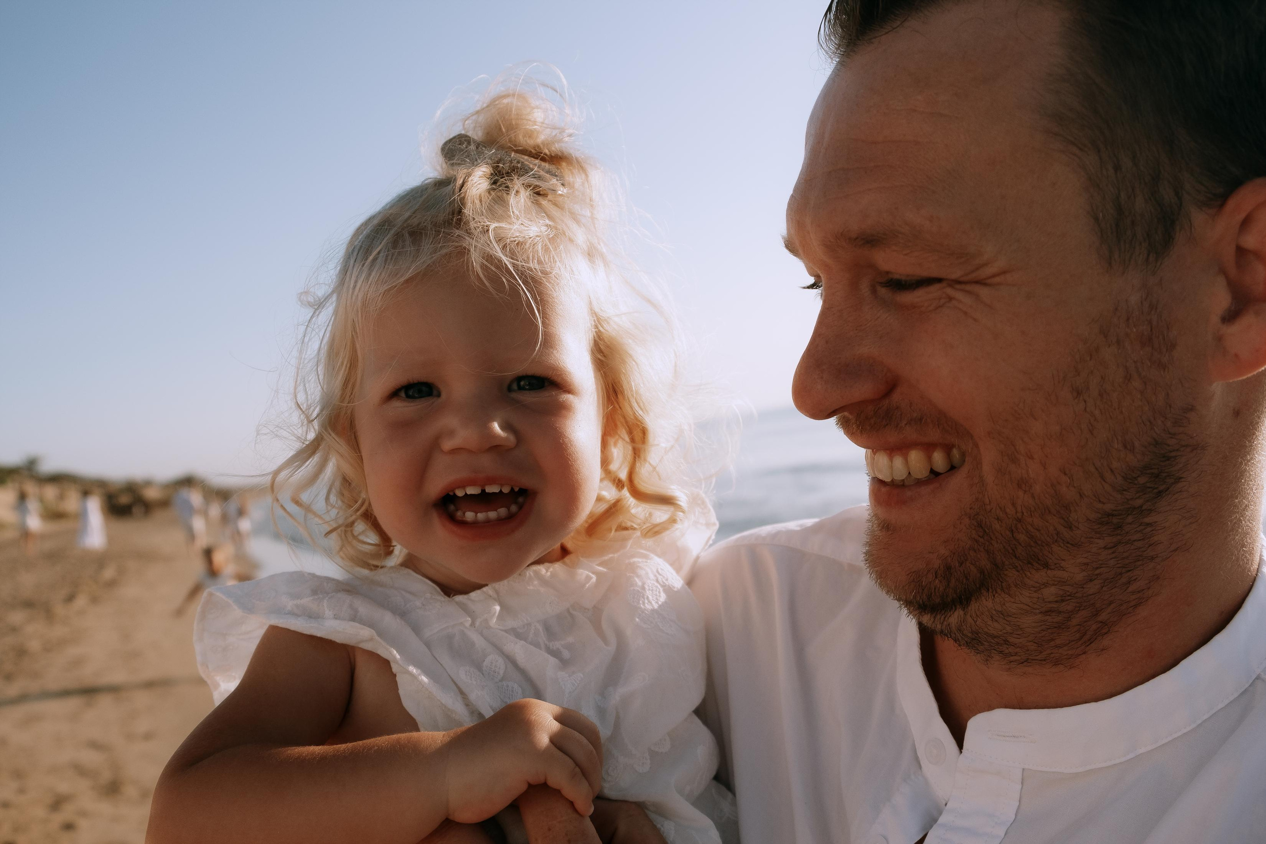 Big Family Photoshoot on the Beach in Spain — Family Photographer in Torrevieja, Alicante