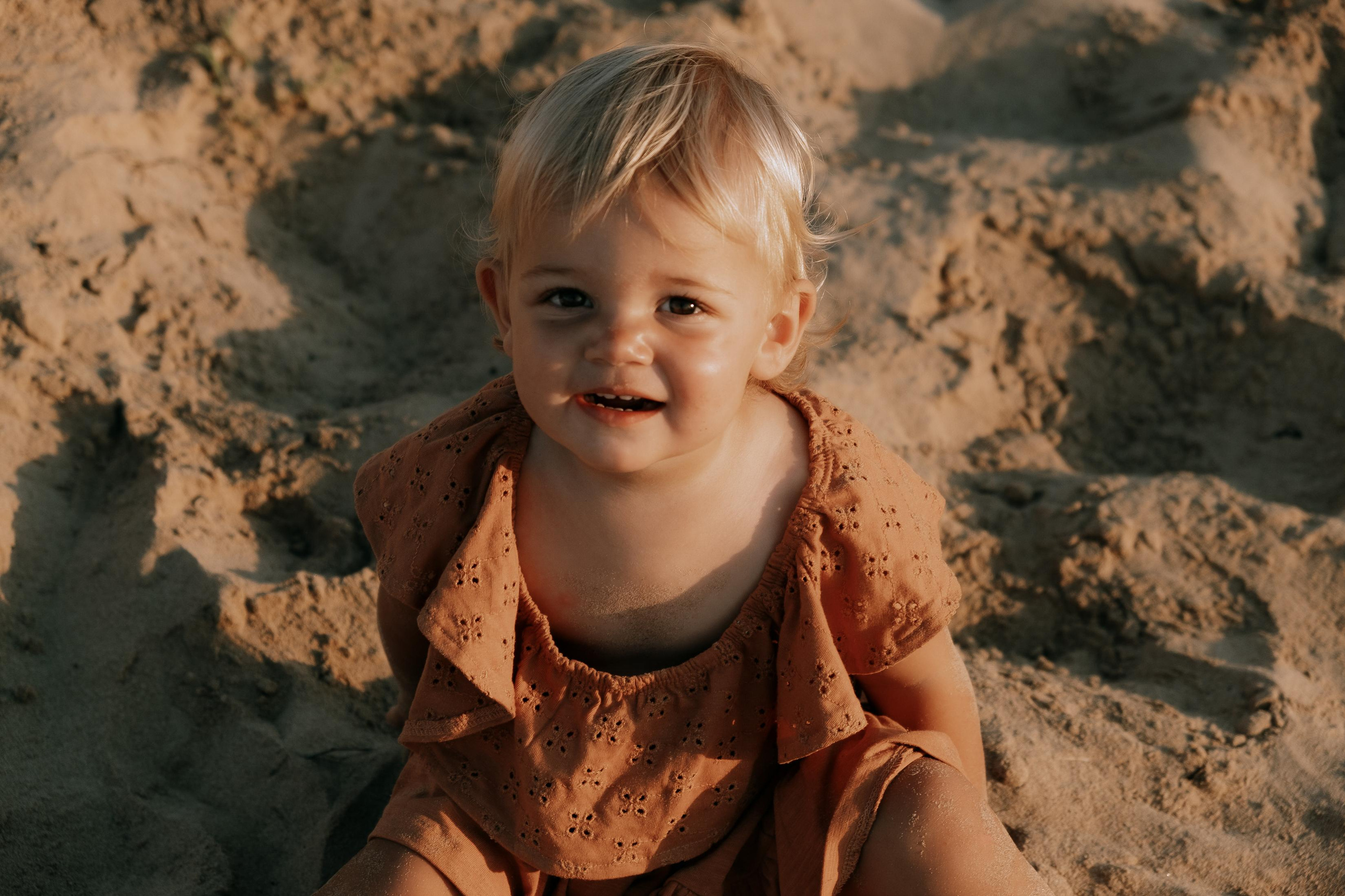 Big Family Photoshoot on the Beach in Spain — Family Photographer in Torrevieja, Alicante